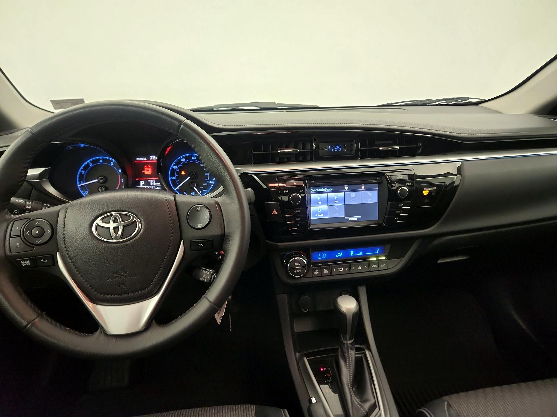 Thumbnail: 2016 Toyota Corolla - 9