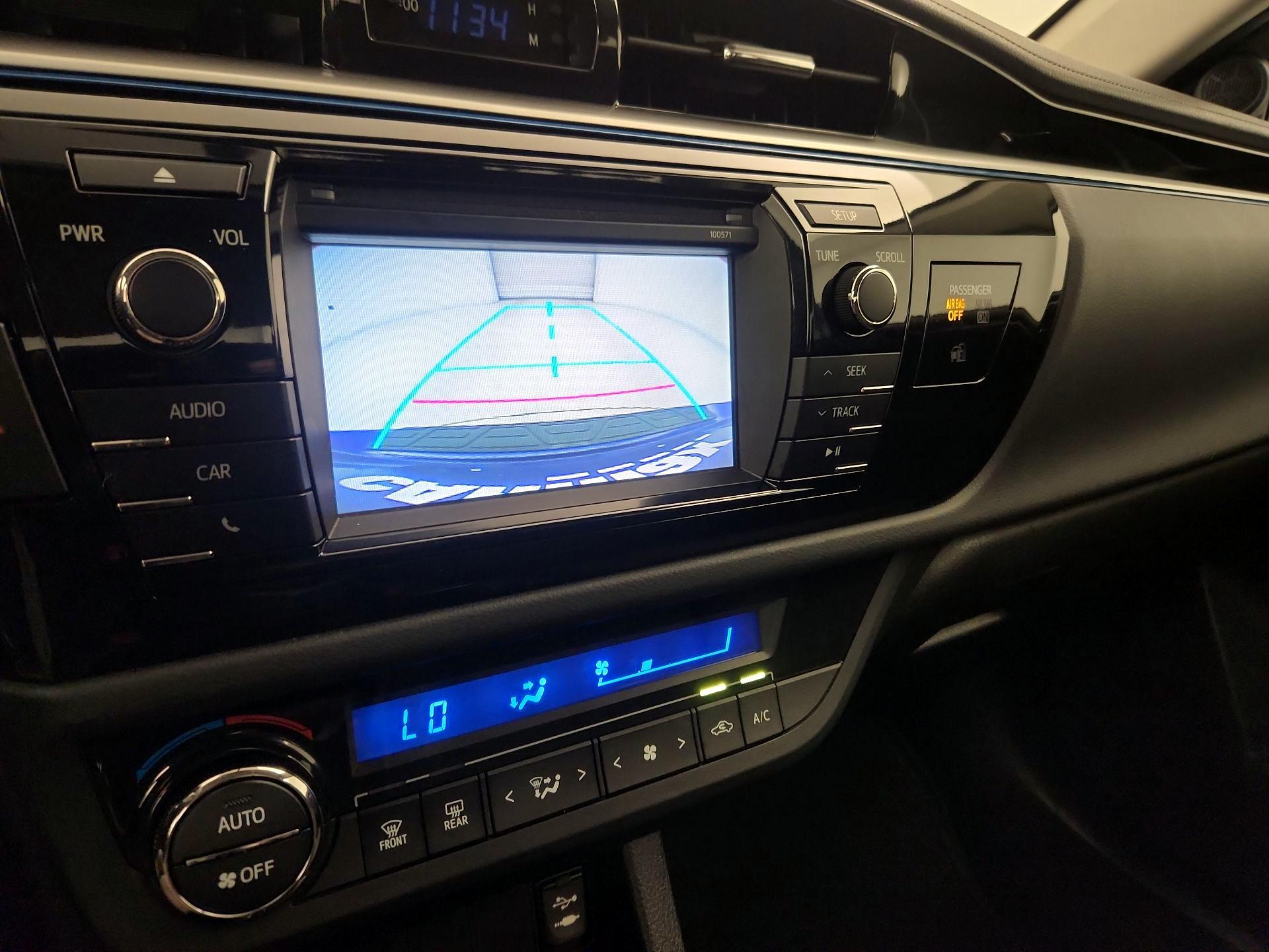 Thumbnail: 2016 Toyota Corolla - 14