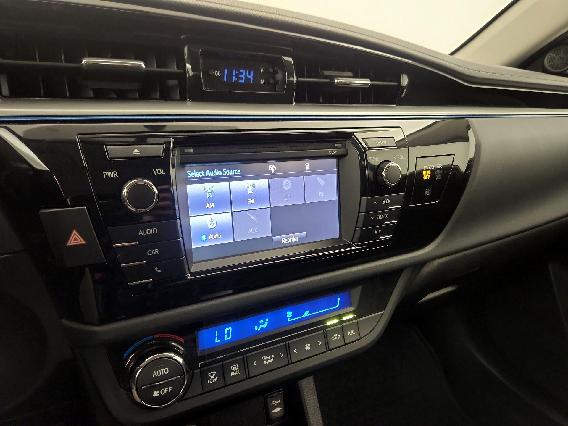 Thumbnail: 2016 Toyota Corolla - 15