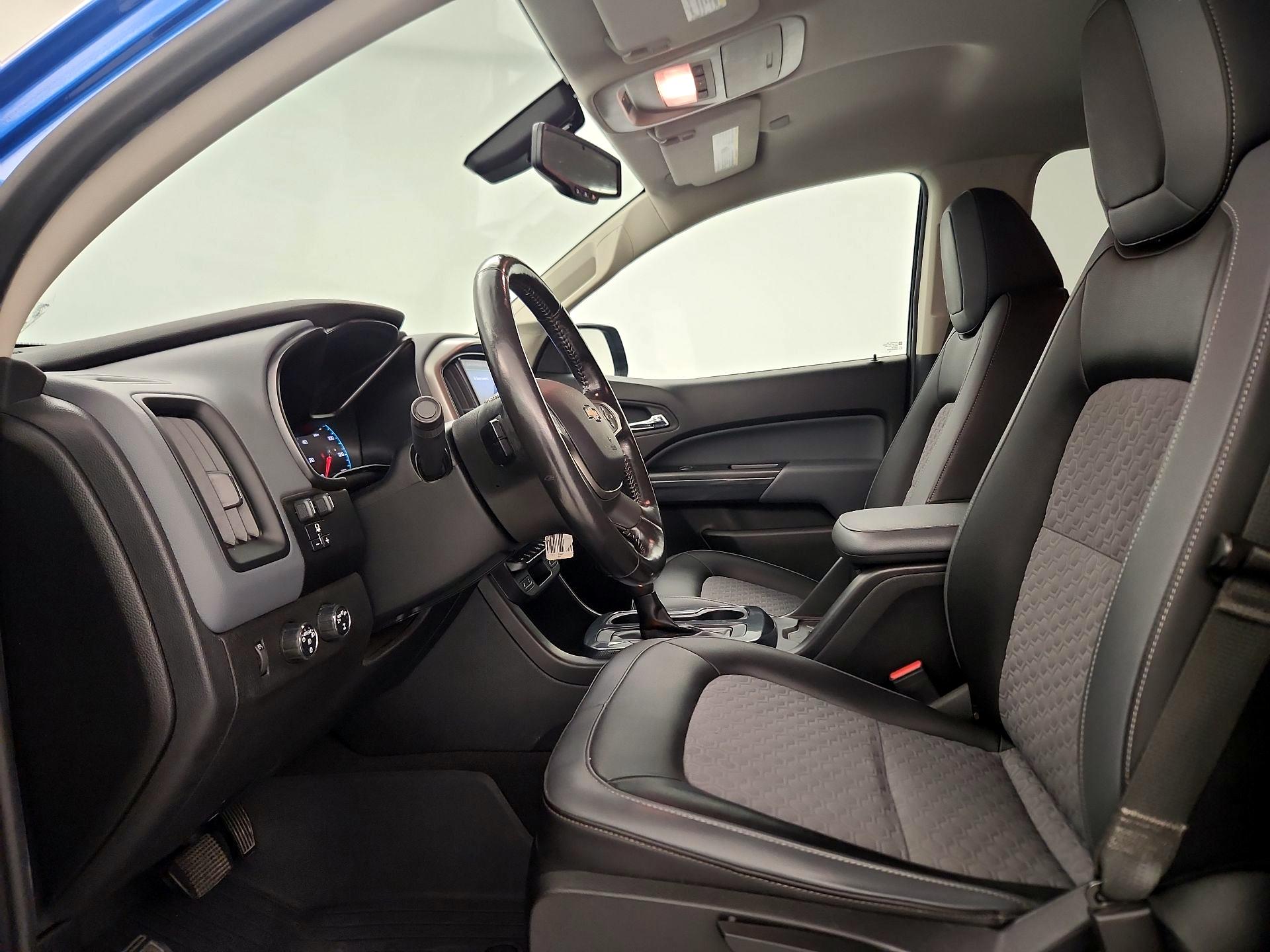 Thumbnail: 2019 Chevrolet Colorado - 11