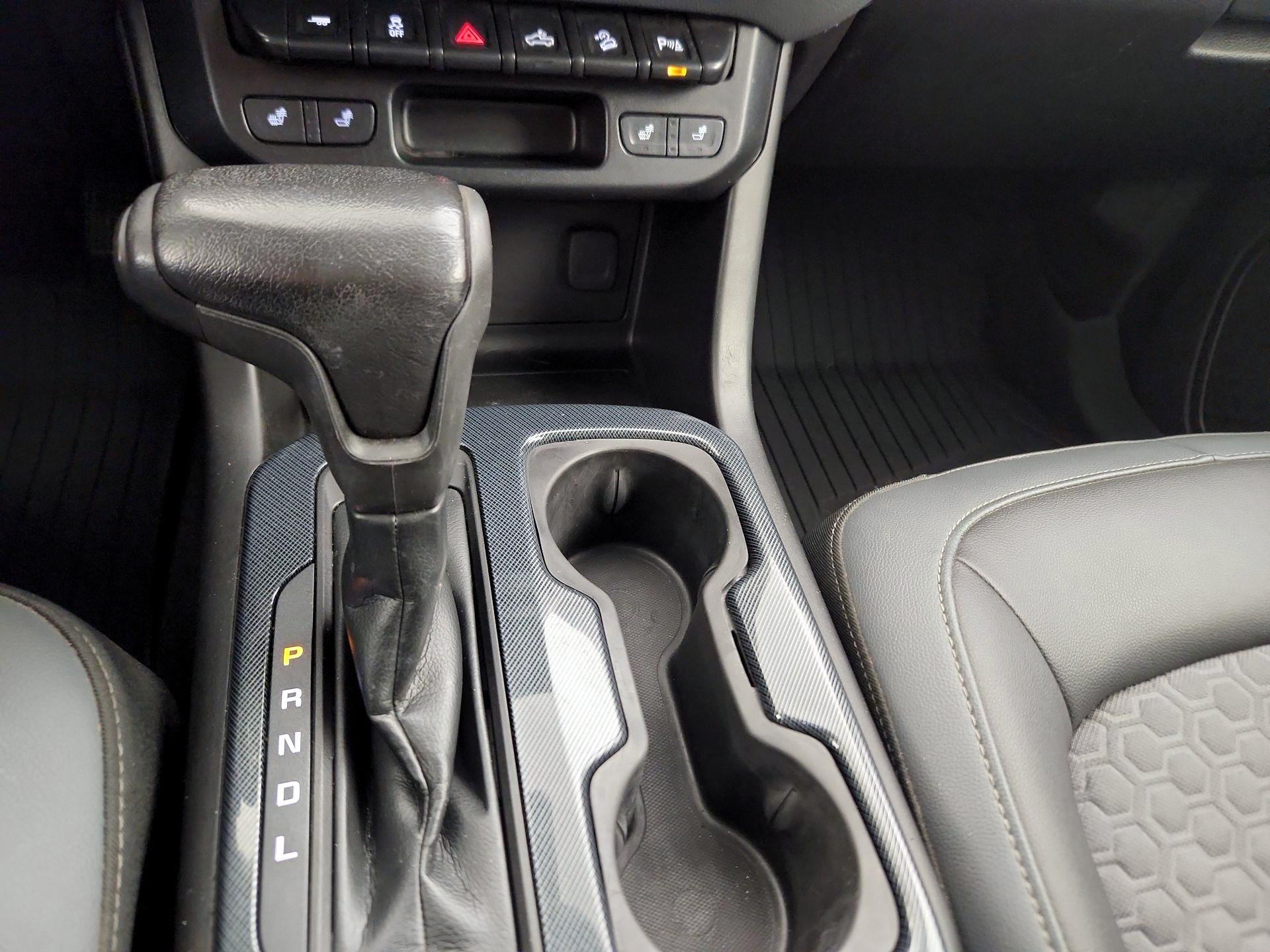 Thumbnail: 2019 Chevrolet Colorado - 17