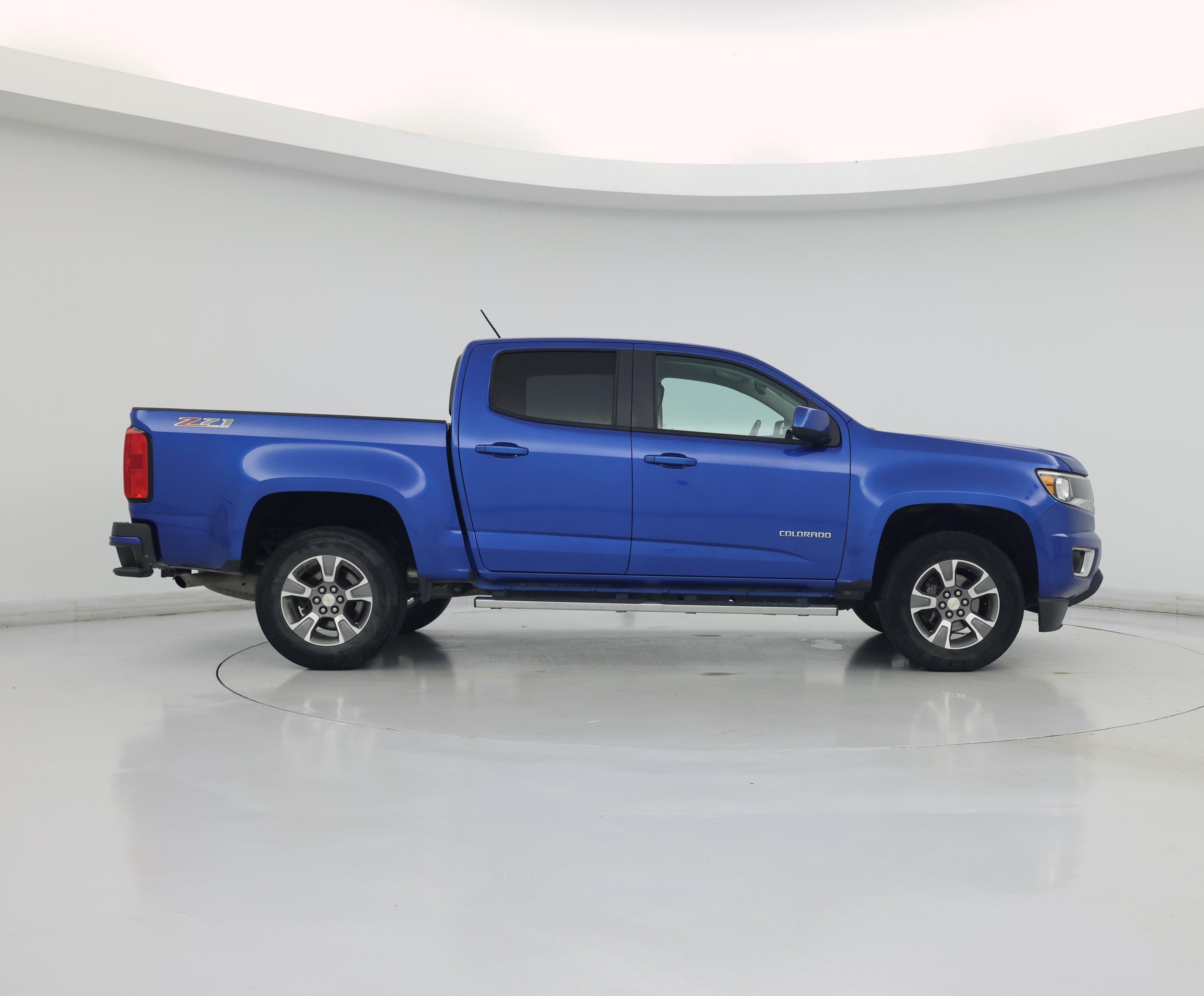 Thumbnail: 2019 Chevrolet Colorado - 7