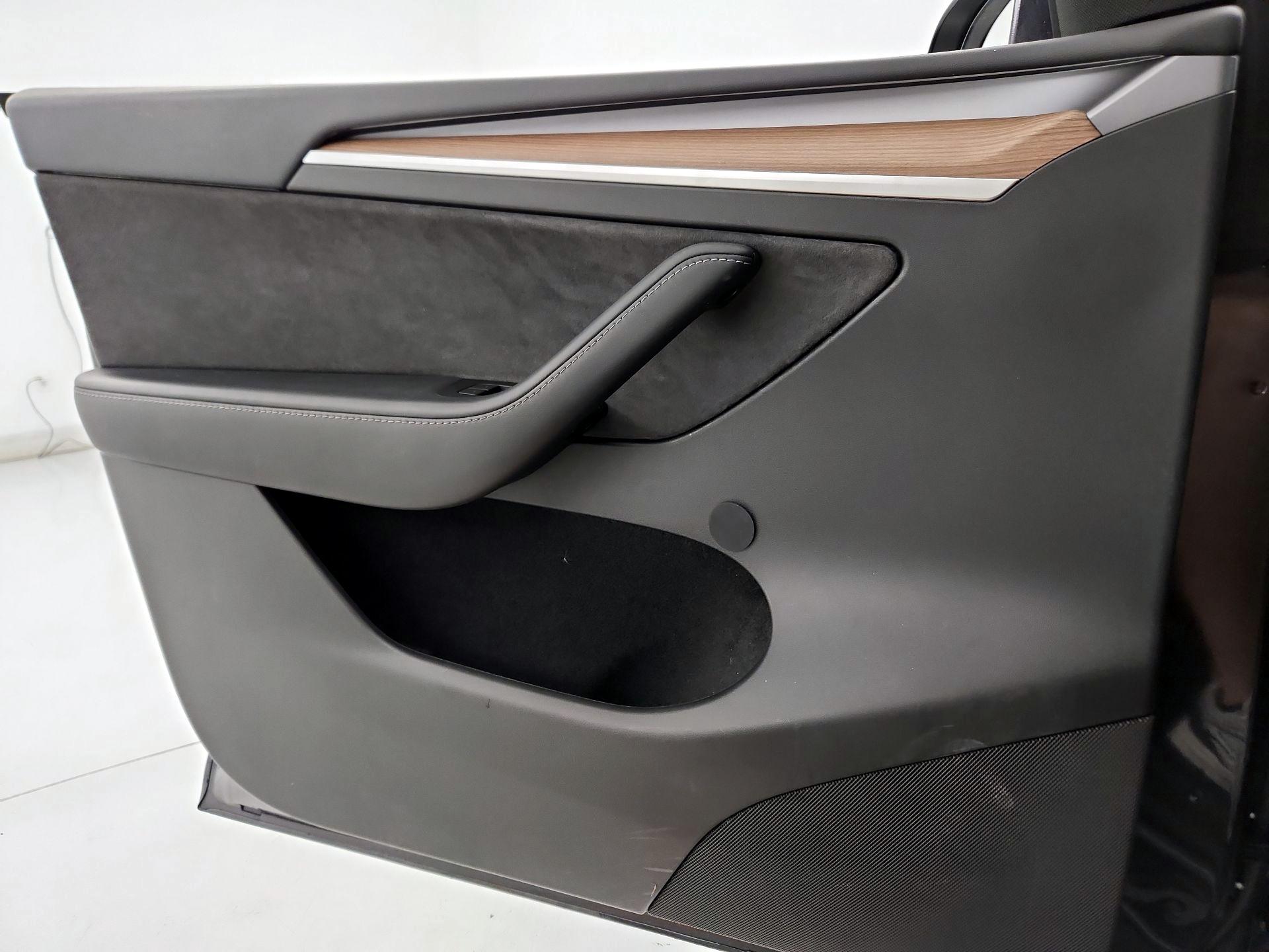Thumbnail: 2024 Tesla Model Y - 12