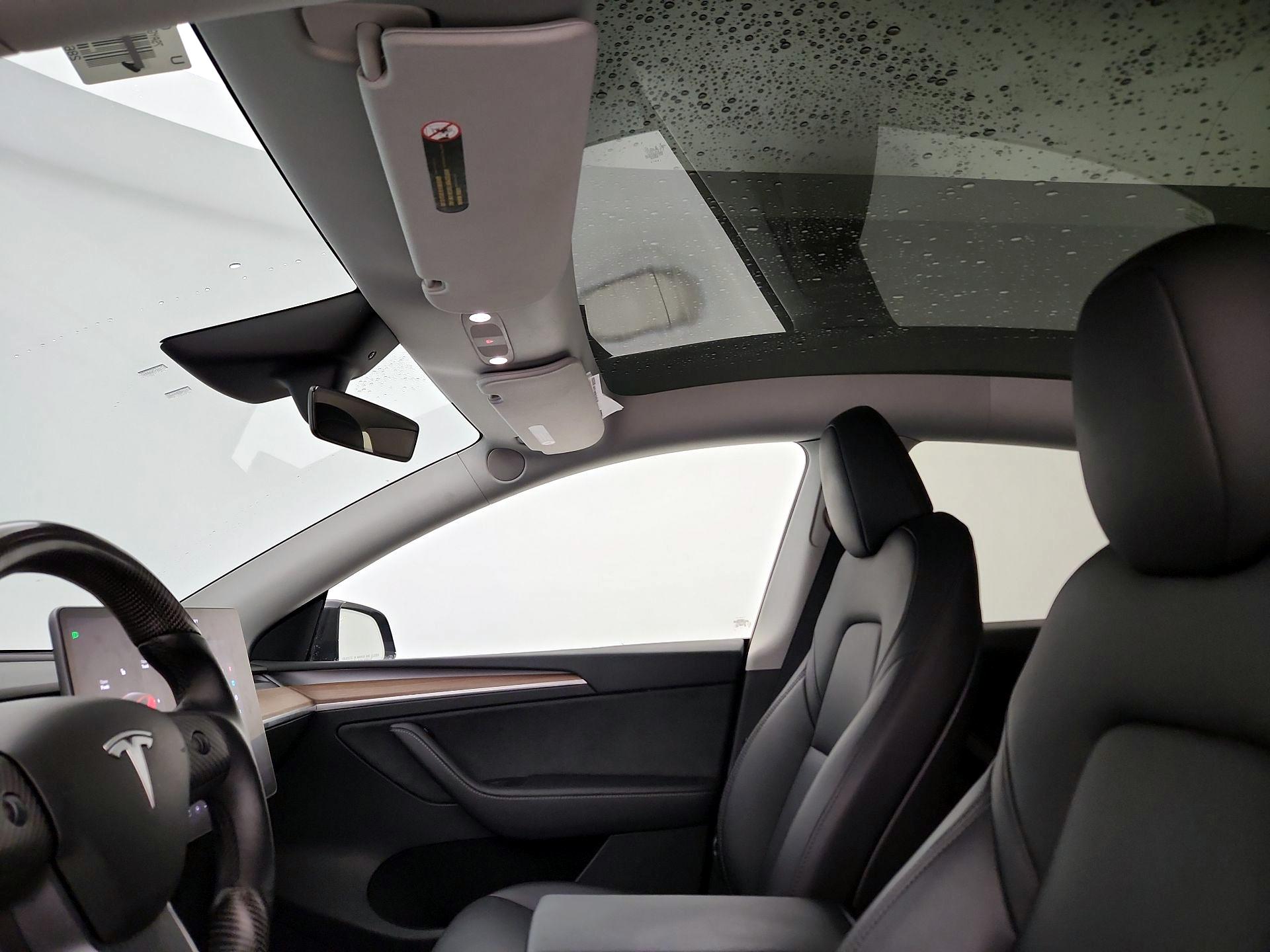 Thumbnail: 2024 Tesla Model Y - 17