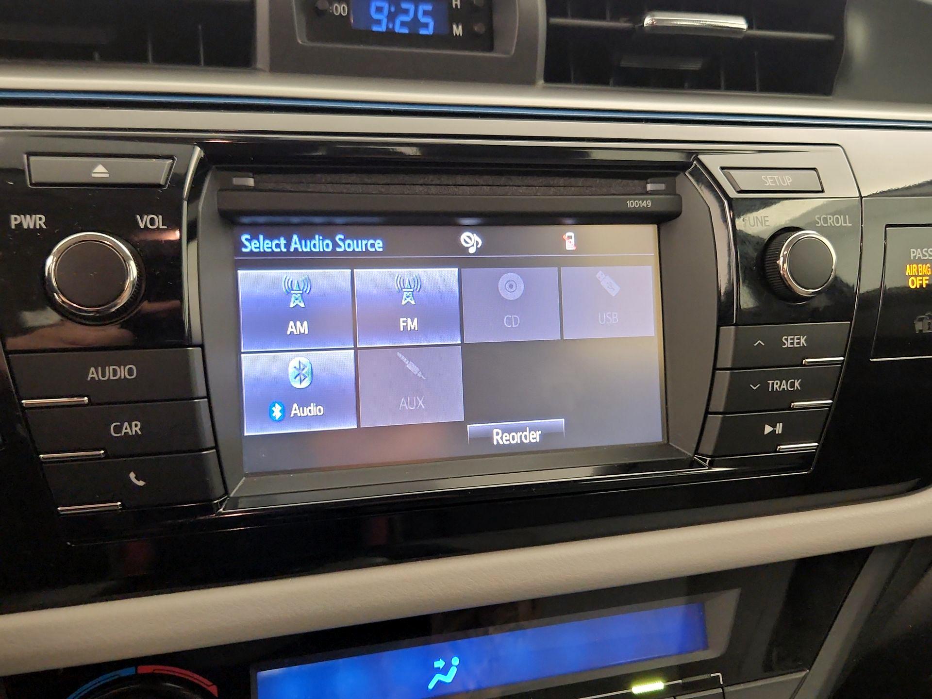 Thumbnail: 2014 Toyota Corolla - 15