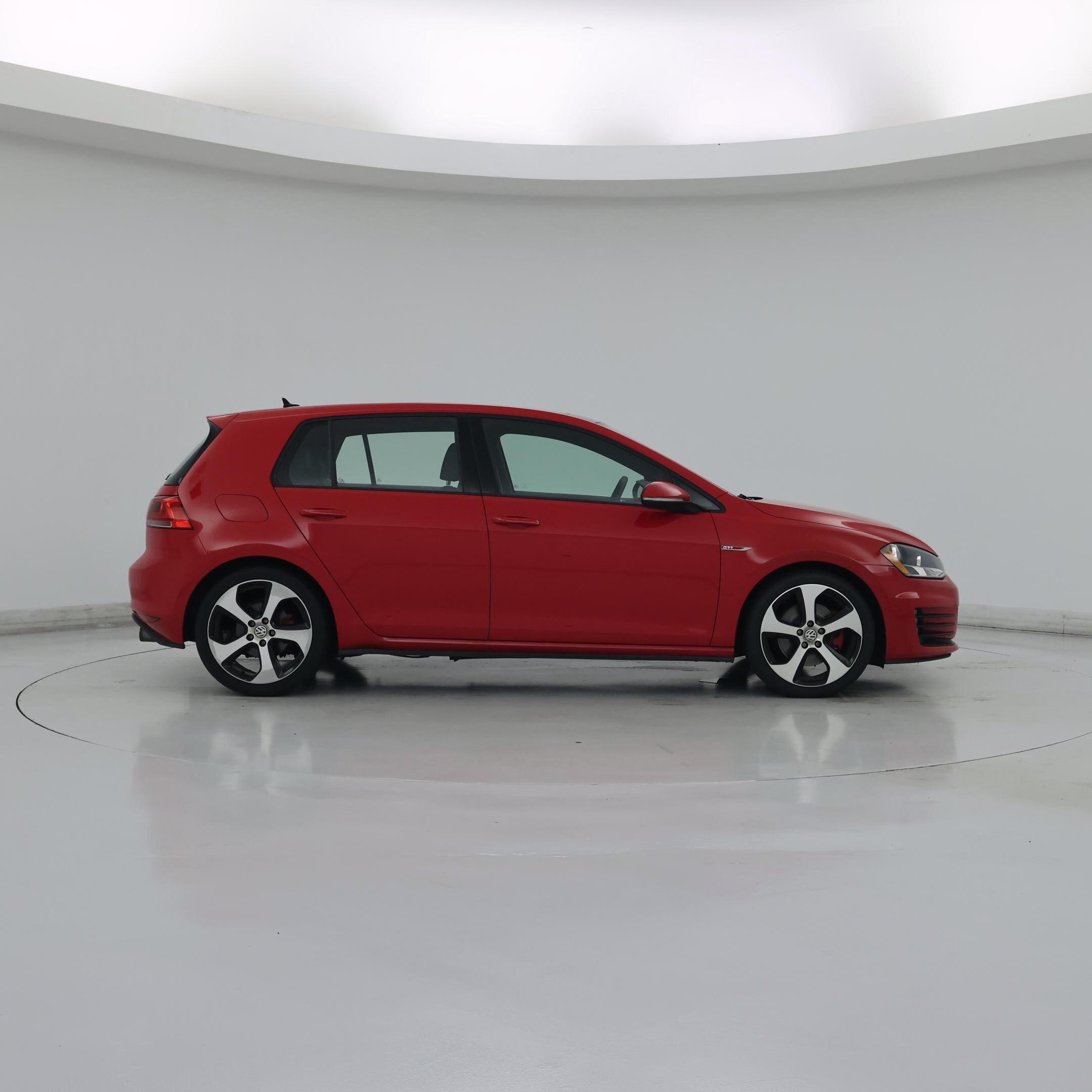 Thumbnail: 2015 Volkswagen Golf - 7