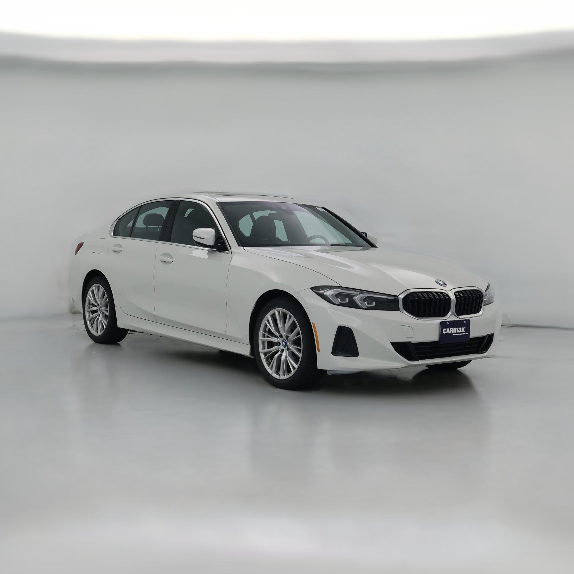 Thumbnail: 2024 BMW 3 Series - 1
