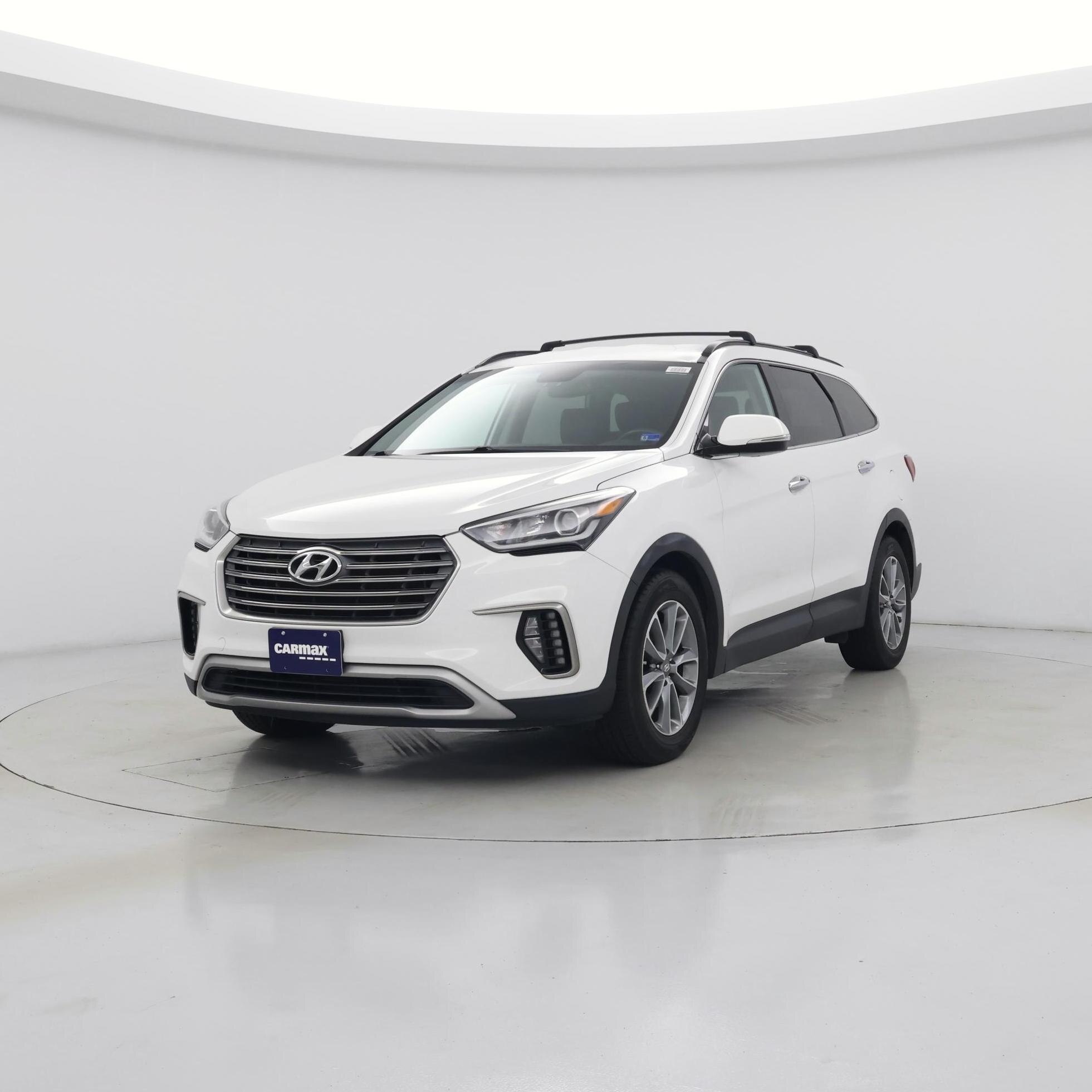 Thumbnail: 2017 Hyundai Santa Fe - 4