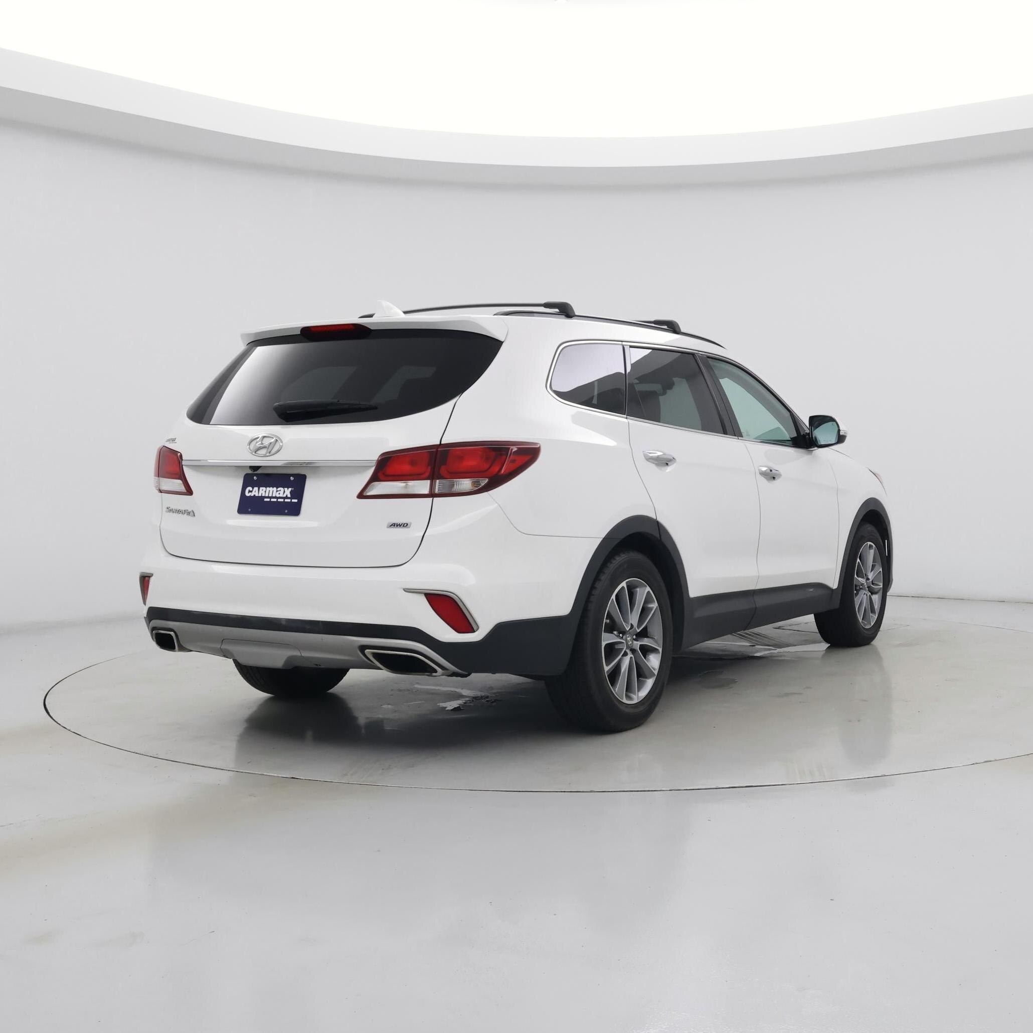Thumbnail: 2017 Hyundai Santa Fe - 8