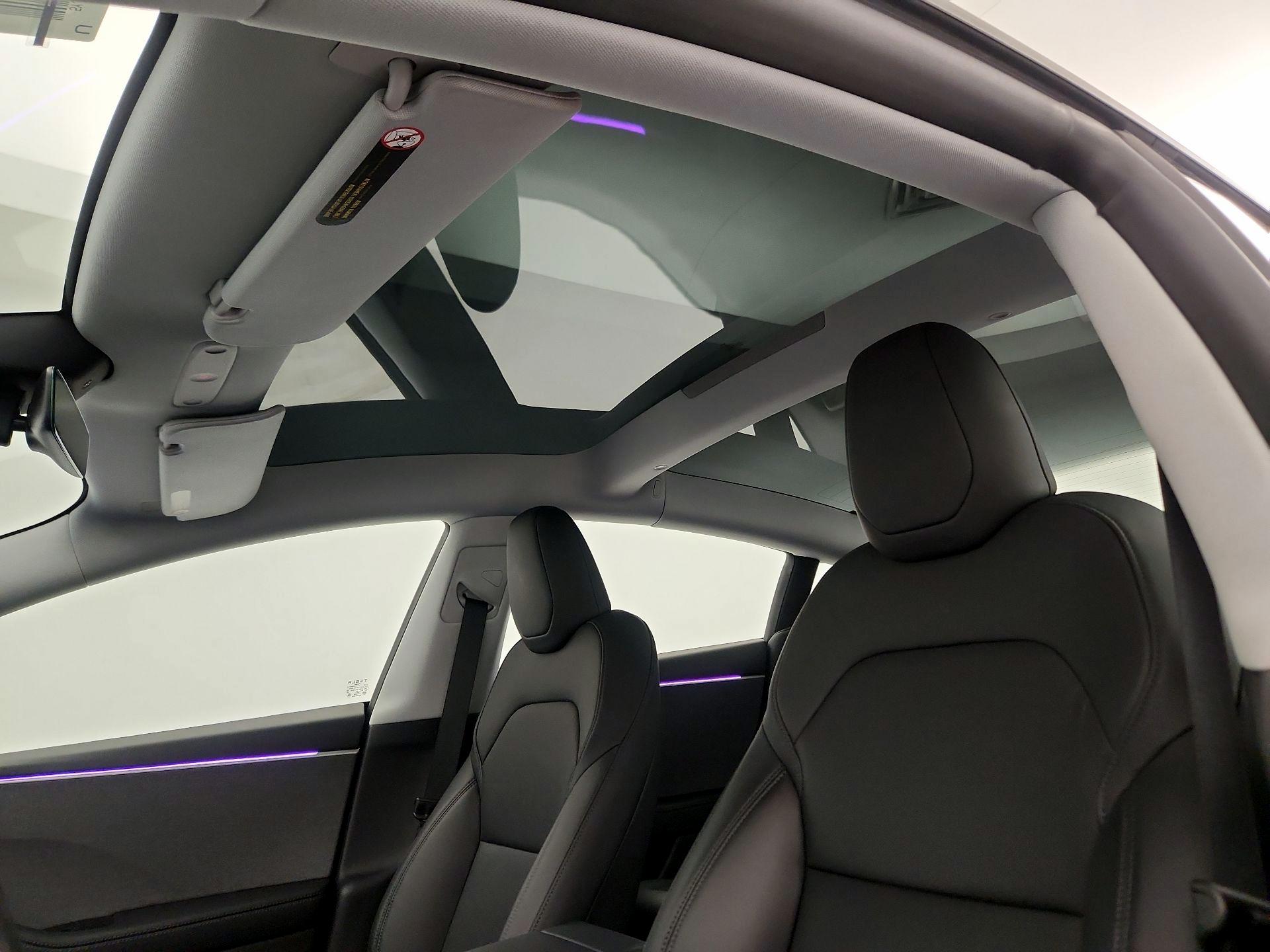 Thumbnail: 2025 Tesla Model 3 - 18