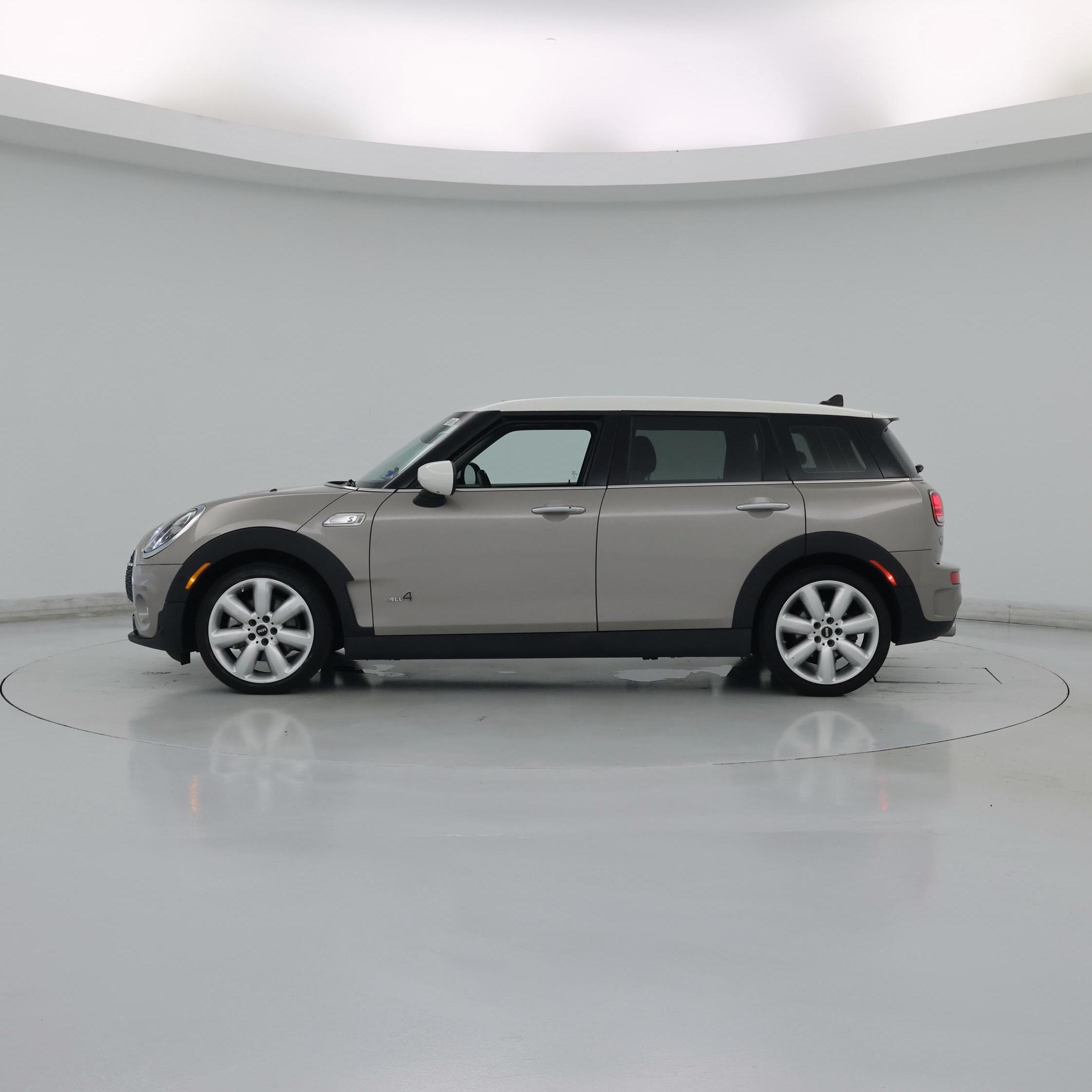 Thumbnail: 2022 MINI Cooper Clubman - 3