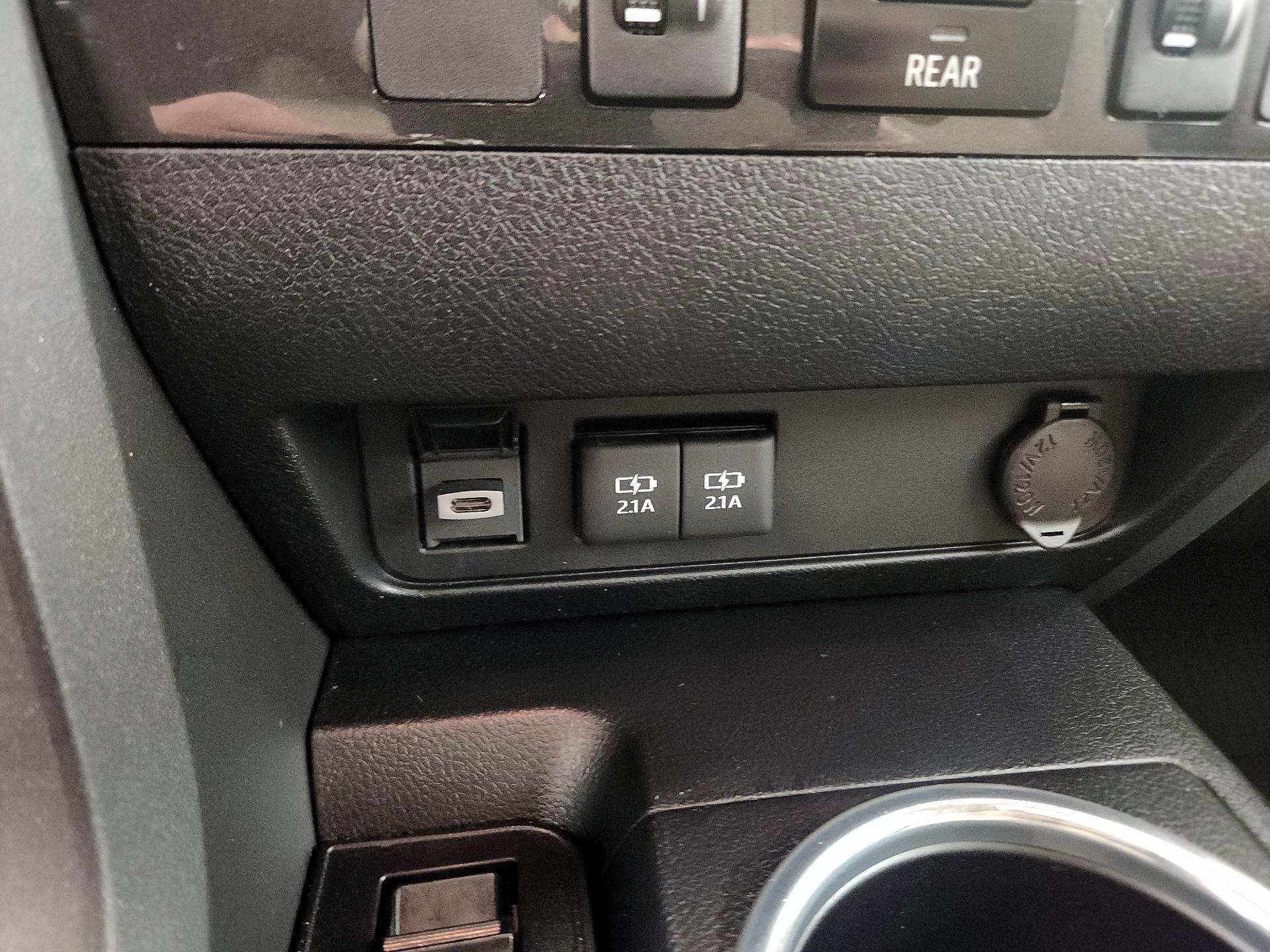 Thumbnail: 2021 Toyota Sequoia - 18