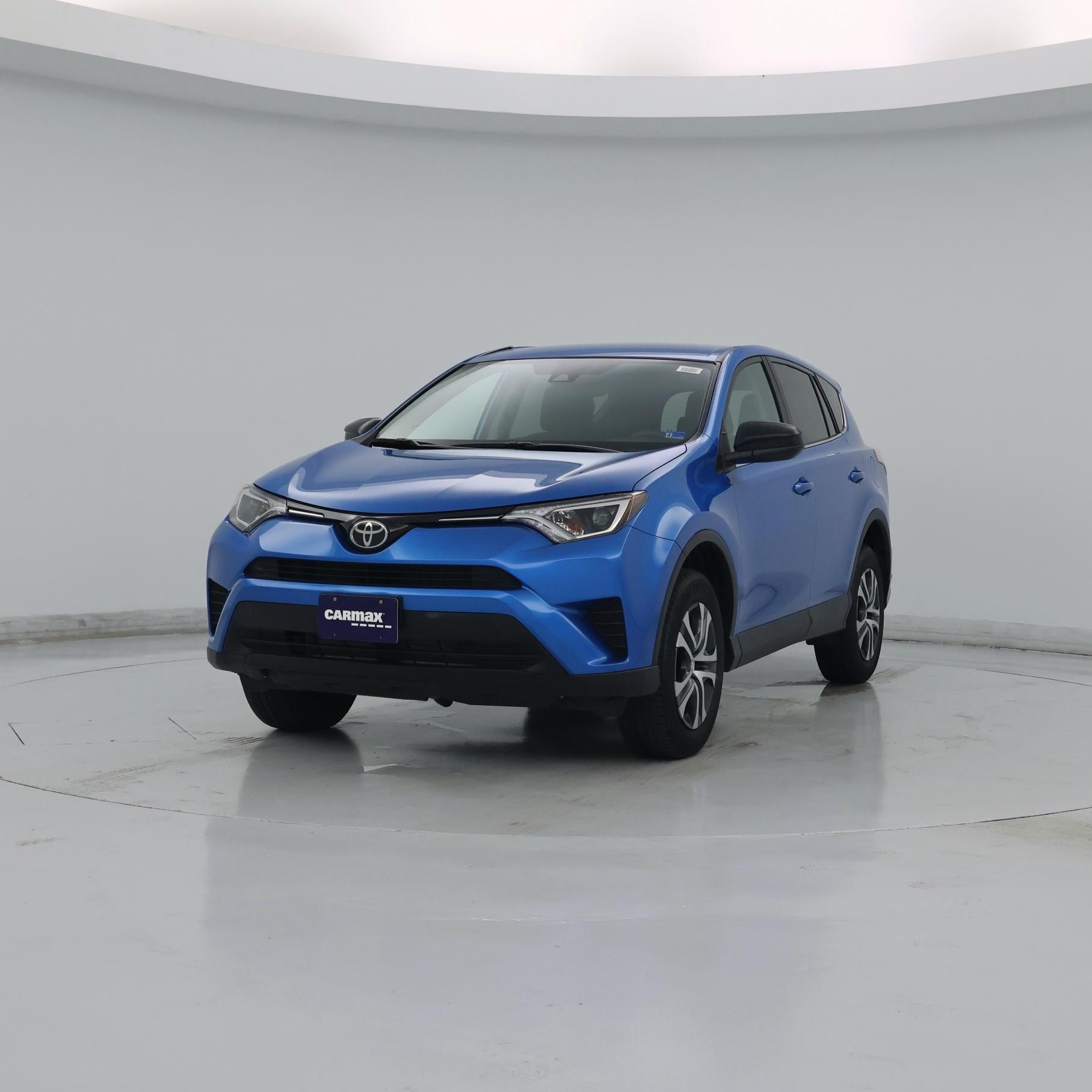 Thumbnail: 2018 Toyota RAV4 - 4