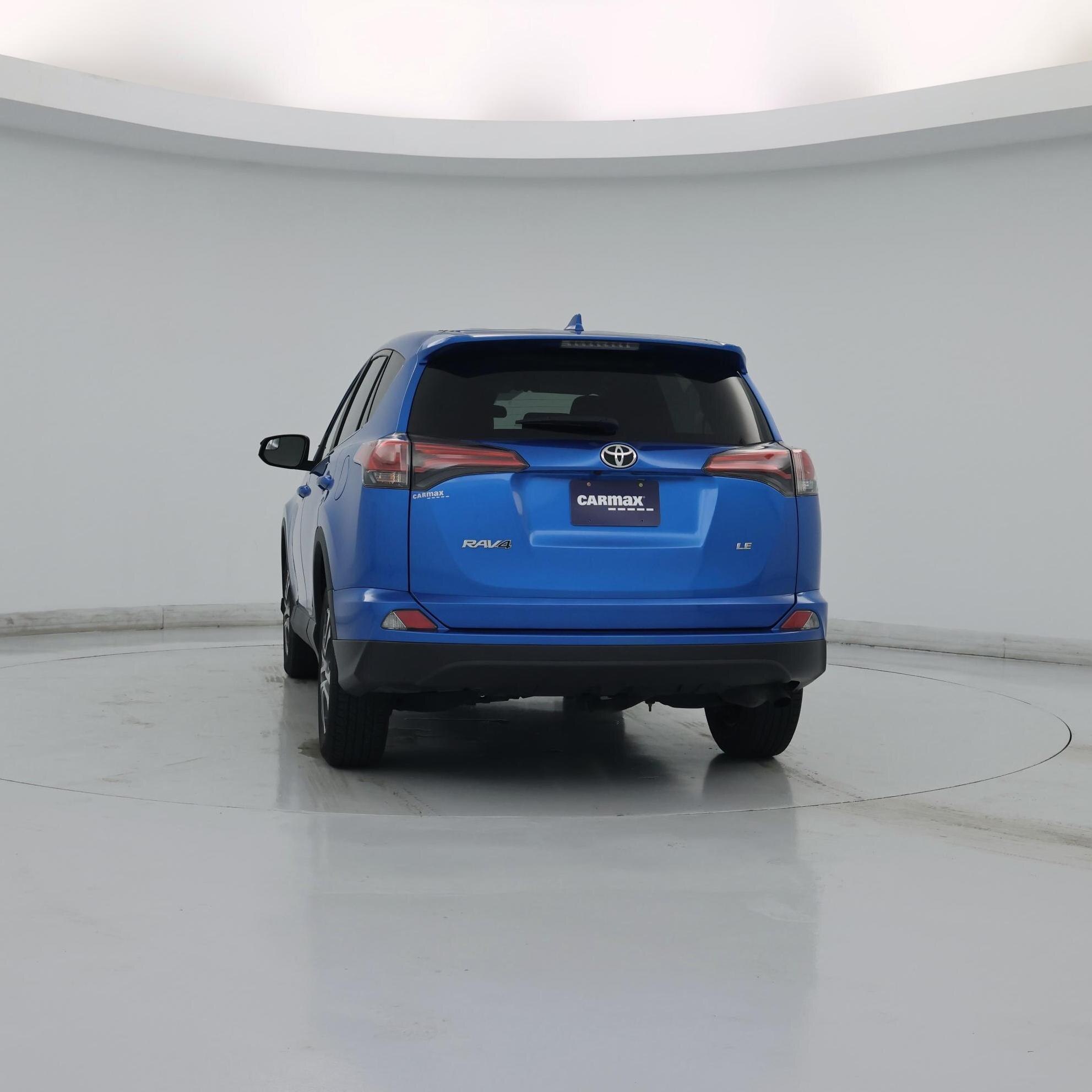 Thumbnail: 2018 Toyota RAV4 - 6