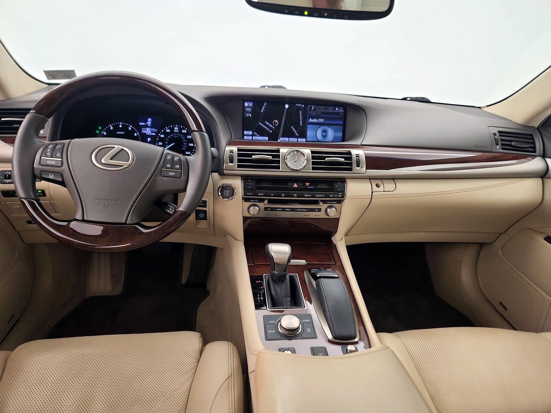 Thumbnail: 2014 Lexus LS - 9