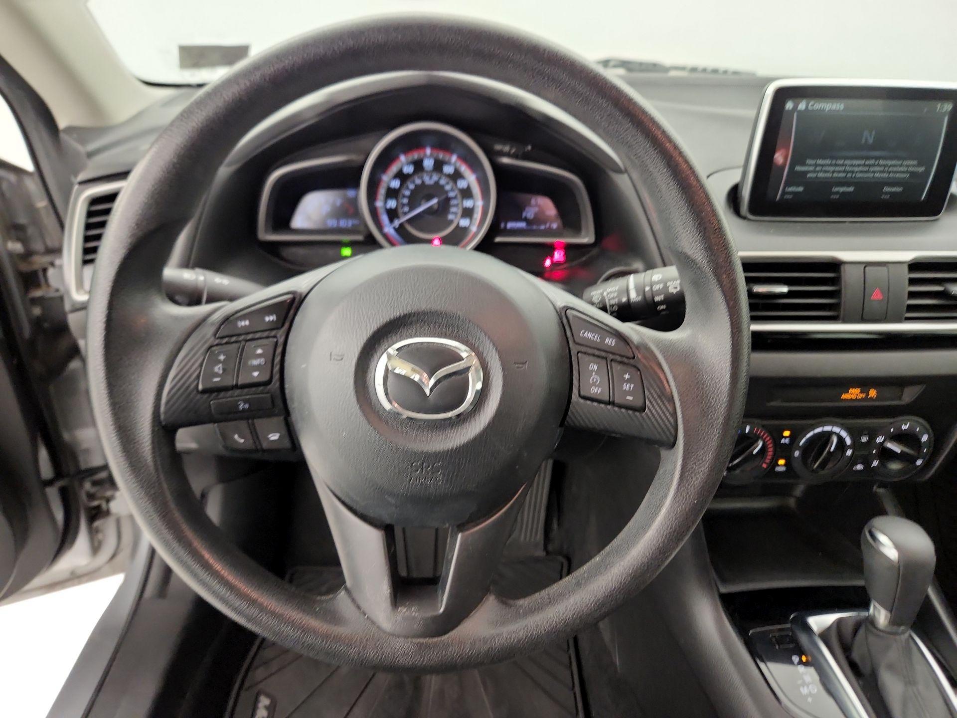 Thumbnail: 2016 Mazda Mazda3 - 10