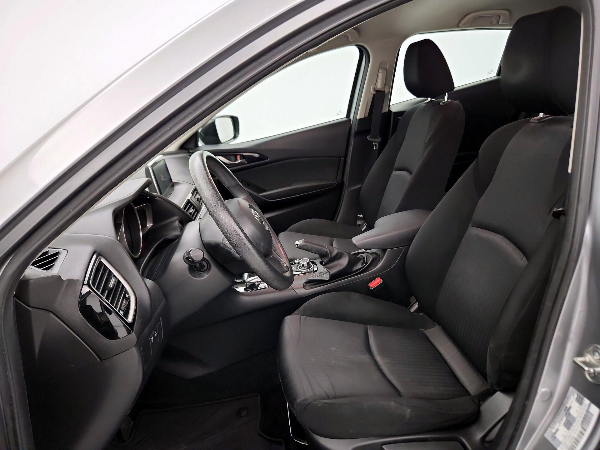 Thumbnail: 2016 Mazda Mazda3 - 11