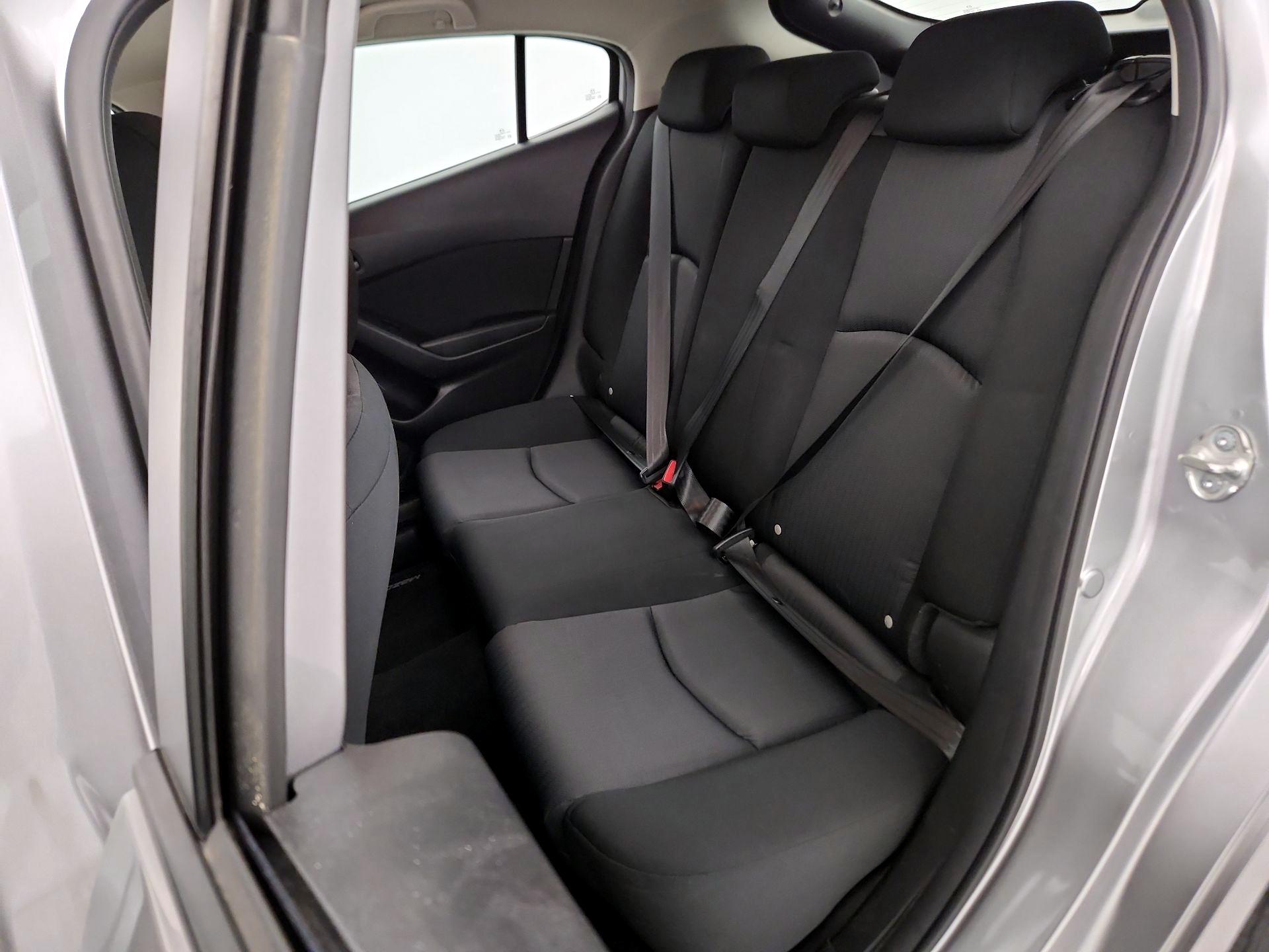 Thumbnail: 2016 Mazda Mazda3 - 20
