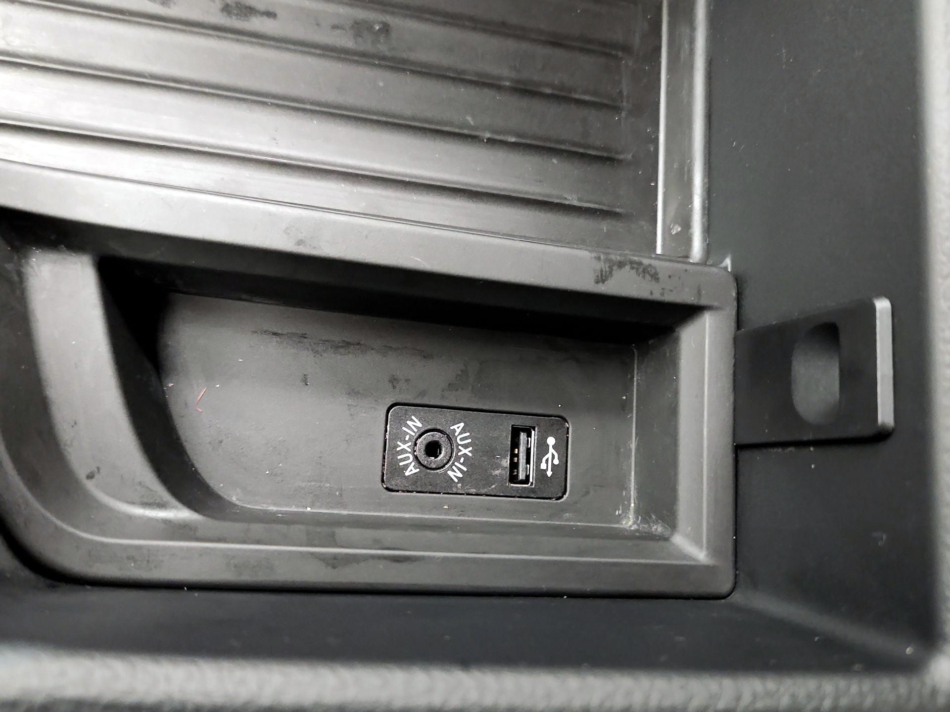 Thumbnail: 2017 BMW 3 Series - 19