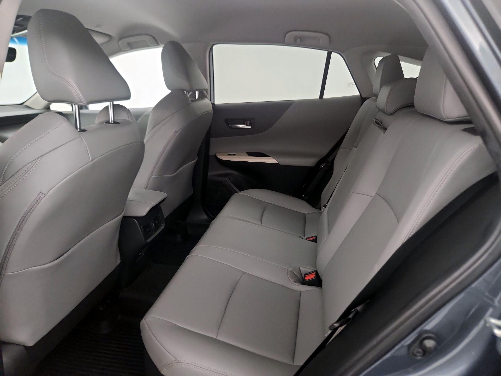 Thumbnail: 2024 Toyota Venza - 19