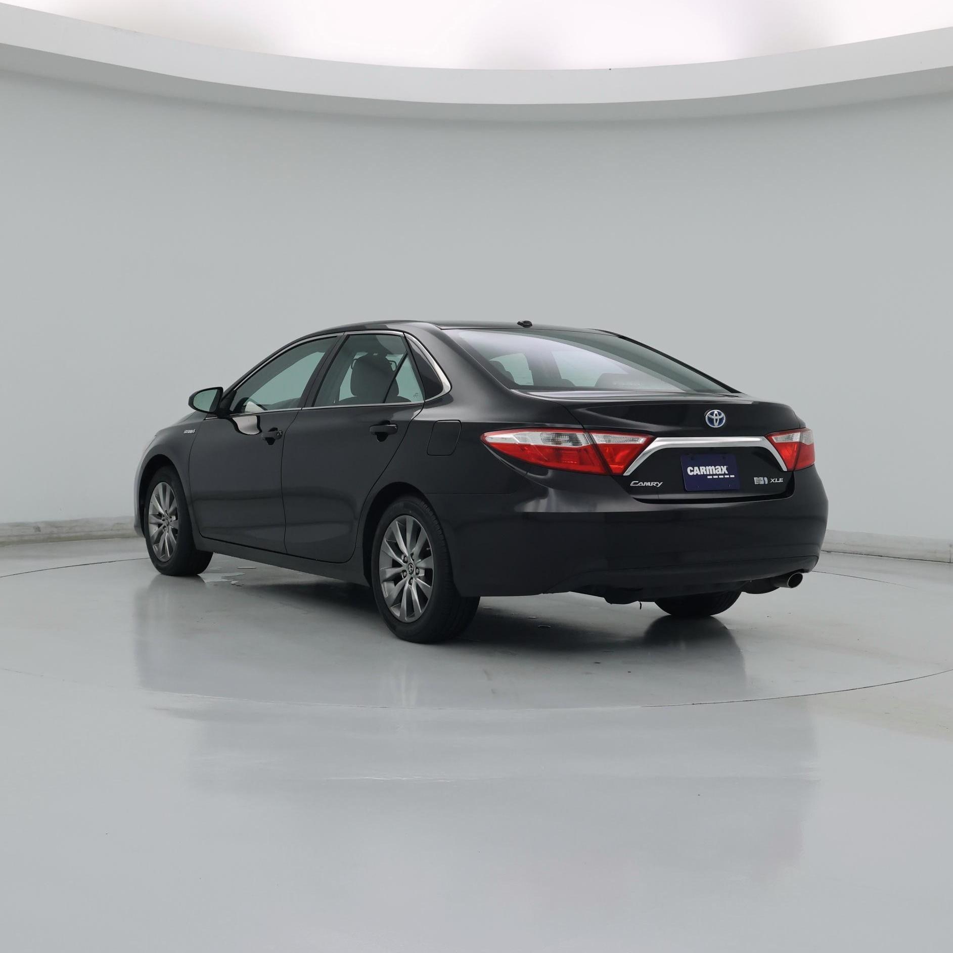Thumbnail: 2015 Toyota Camry - 2