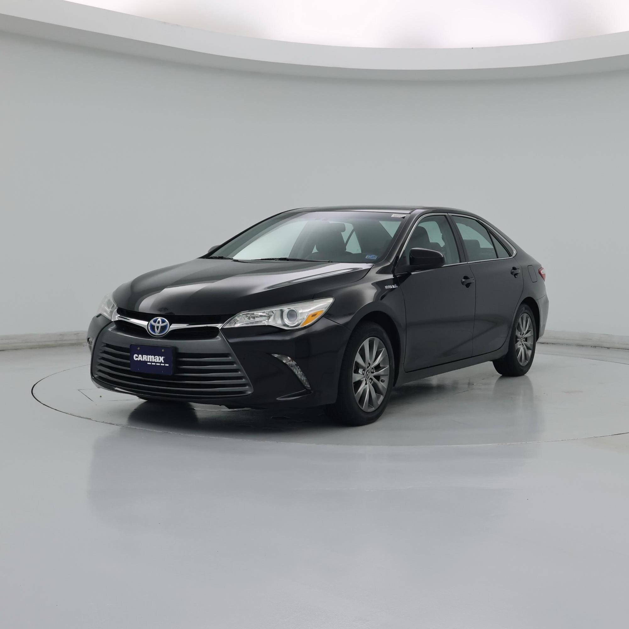 Thumbnail: 2015 Toyota Camry - 4