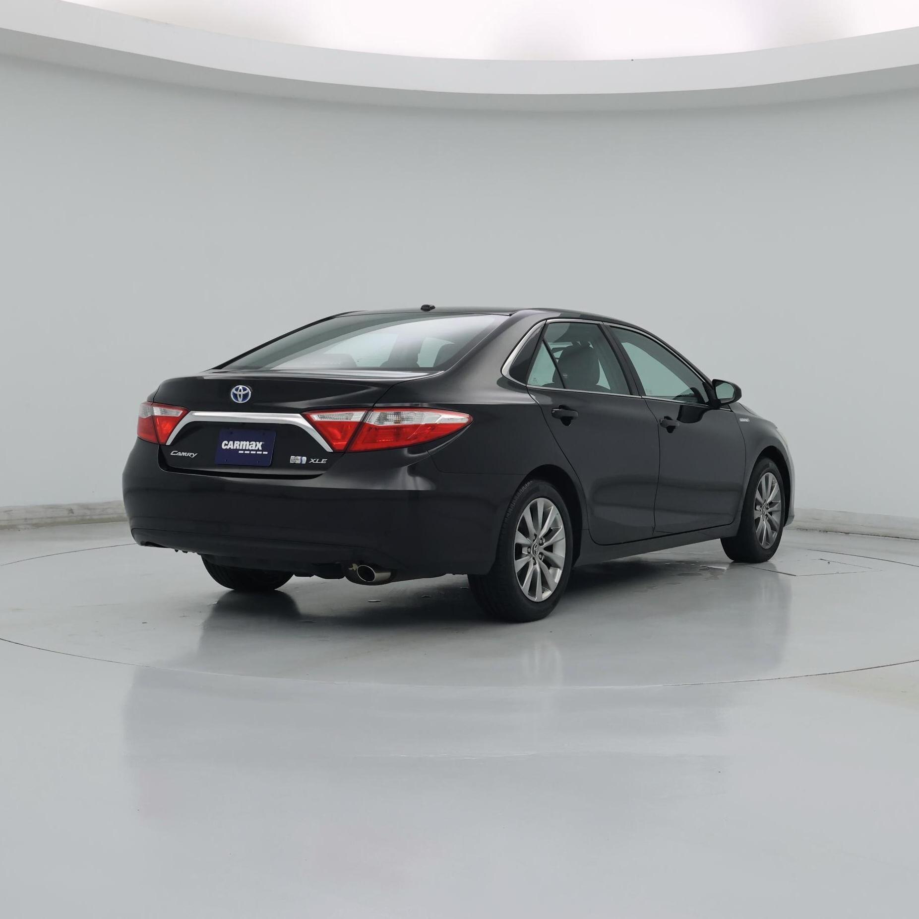 Thumbnail: 2015 Toyota Camry - 8