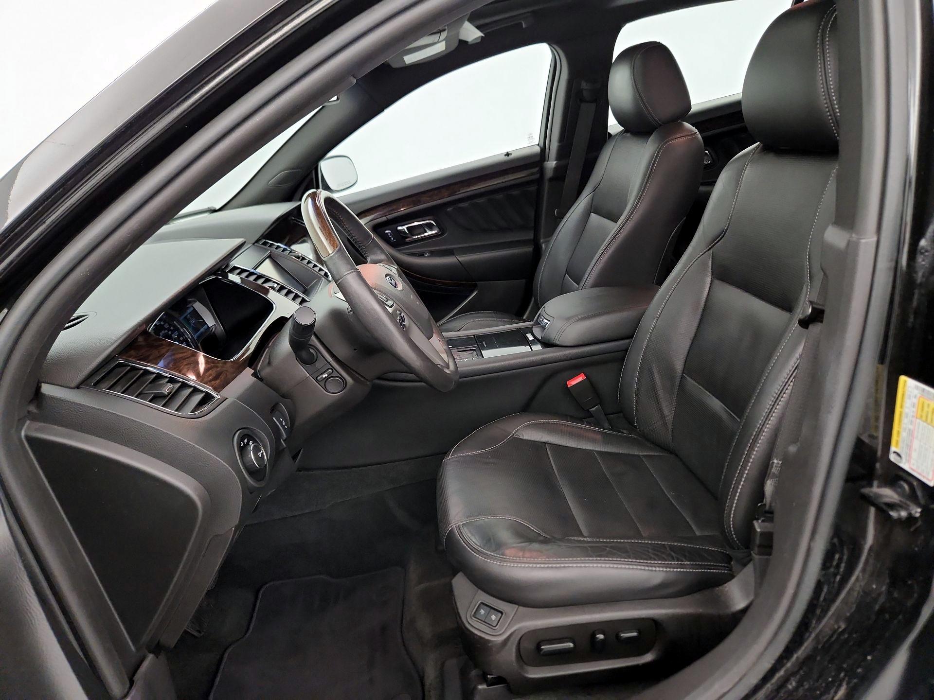 Thumbnail: 2014 Ford Taurus - 11