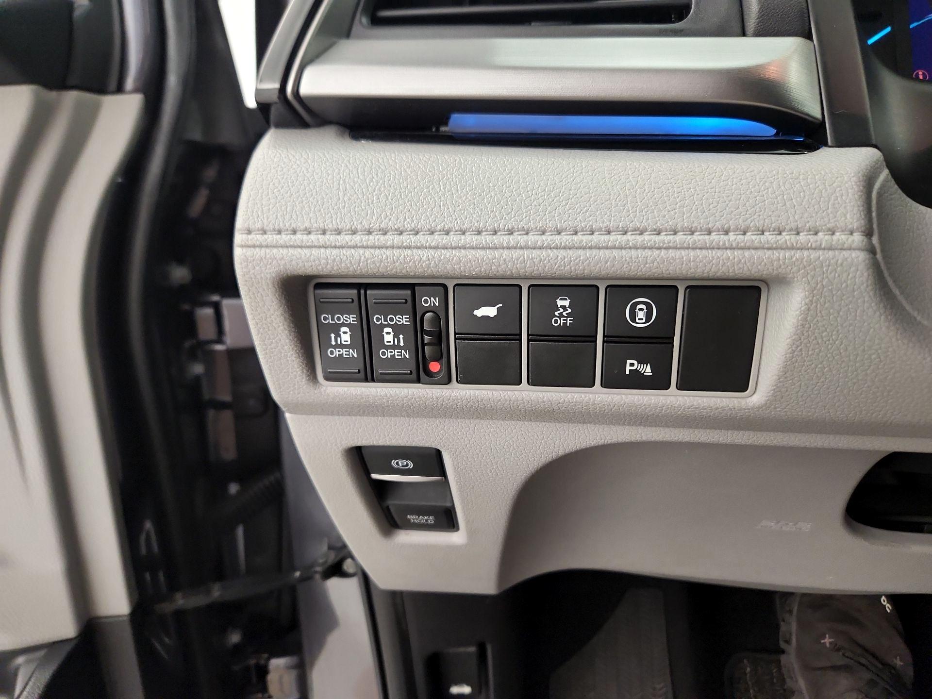 Thumbnail: 2021 Honda Odyssey - 13