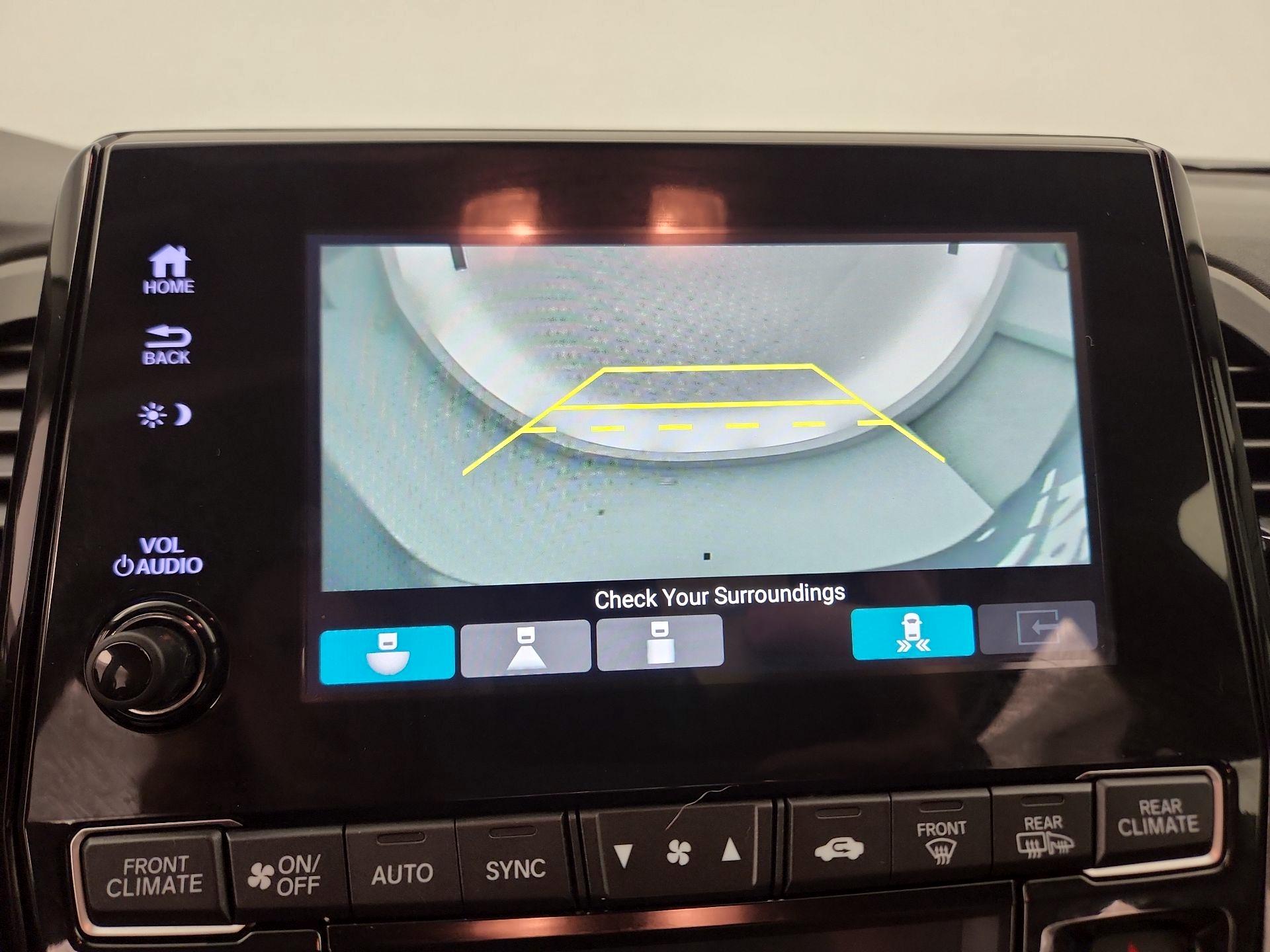 Thumbnail: 2021 Honda Odyssey - 15