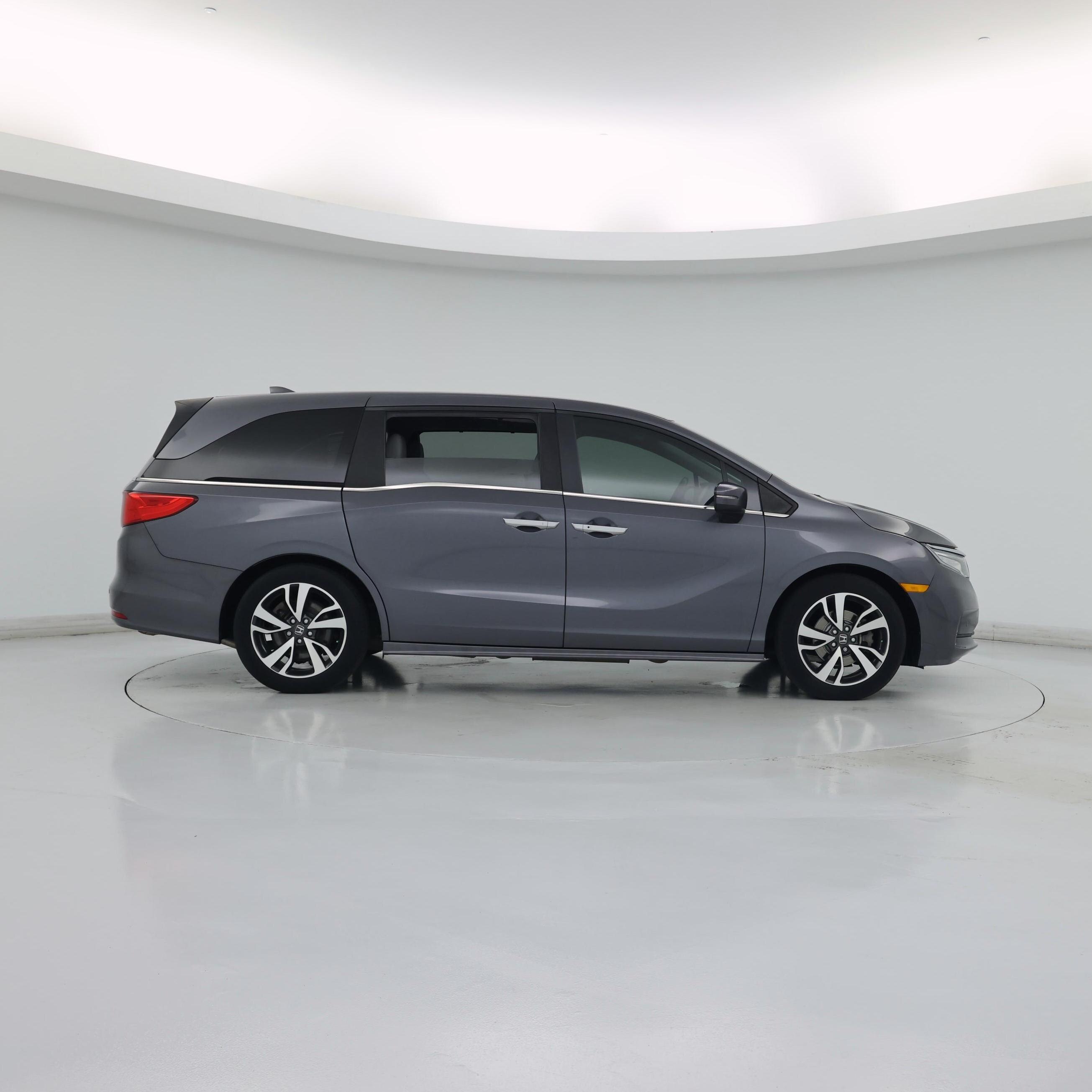 Thumbnail: 2021 Honda Odyssey - 7