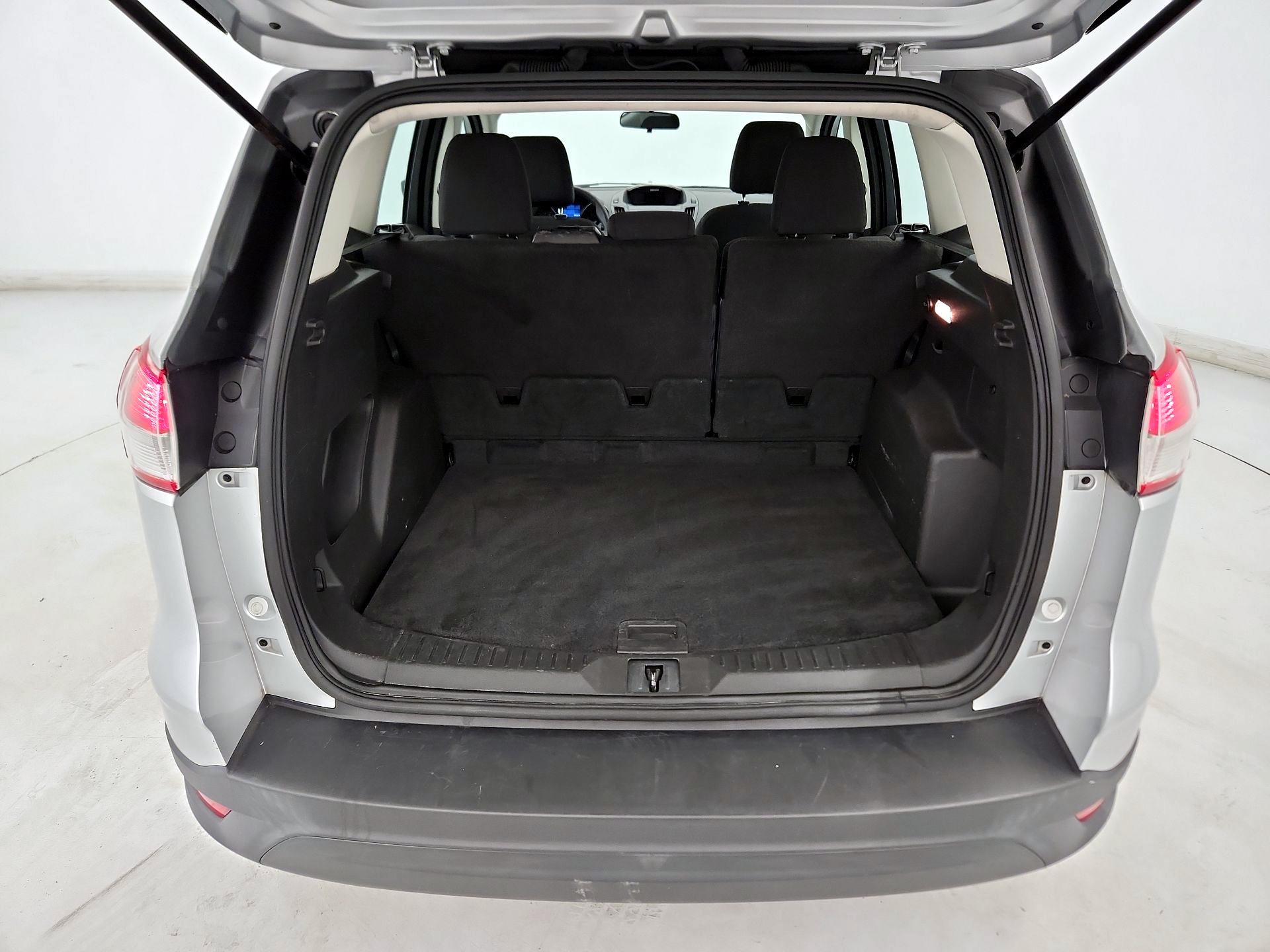 Thumbnail: 2015 Ford Escape - 20