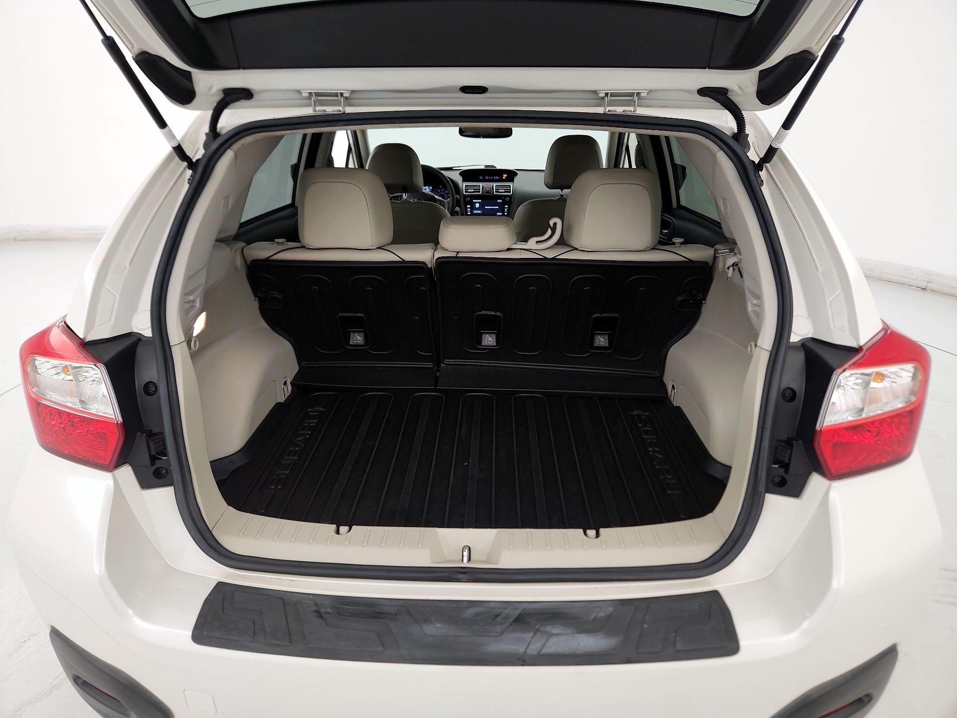 Thumbnail: 2015 Subaru XV Crosstrek - 17