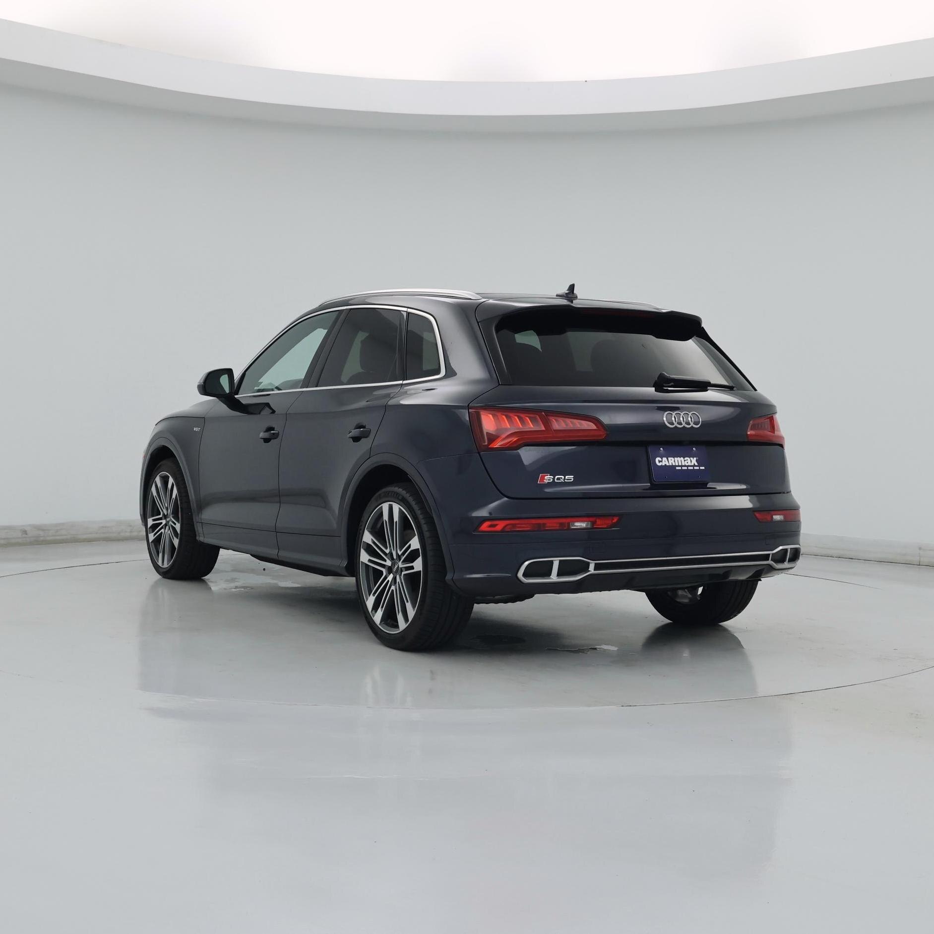 Thumbnail: 2018 Audi SQ5 - 2