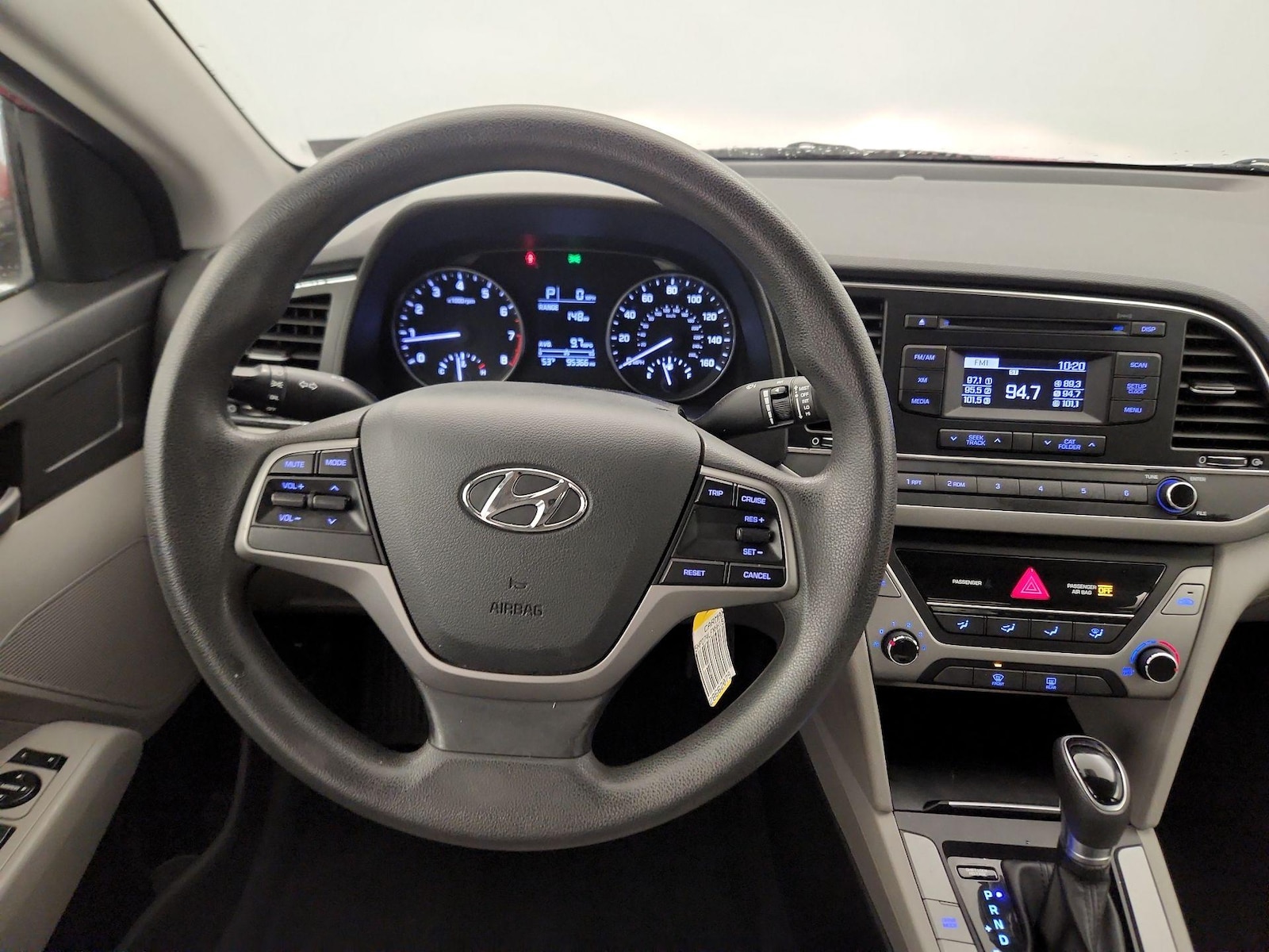 2017 Hyundai Elantra SE - Photo 11