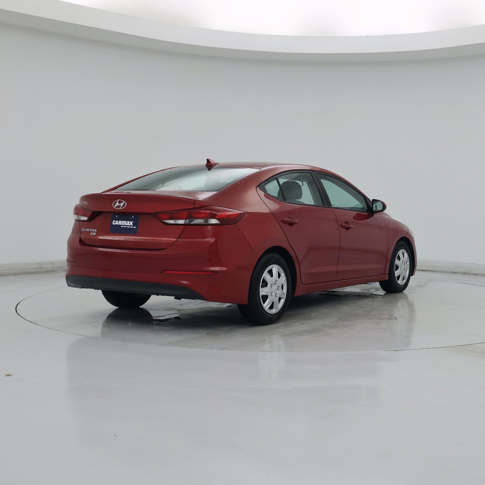 Thumbnail: 2017 Hyundai Elantra - 8