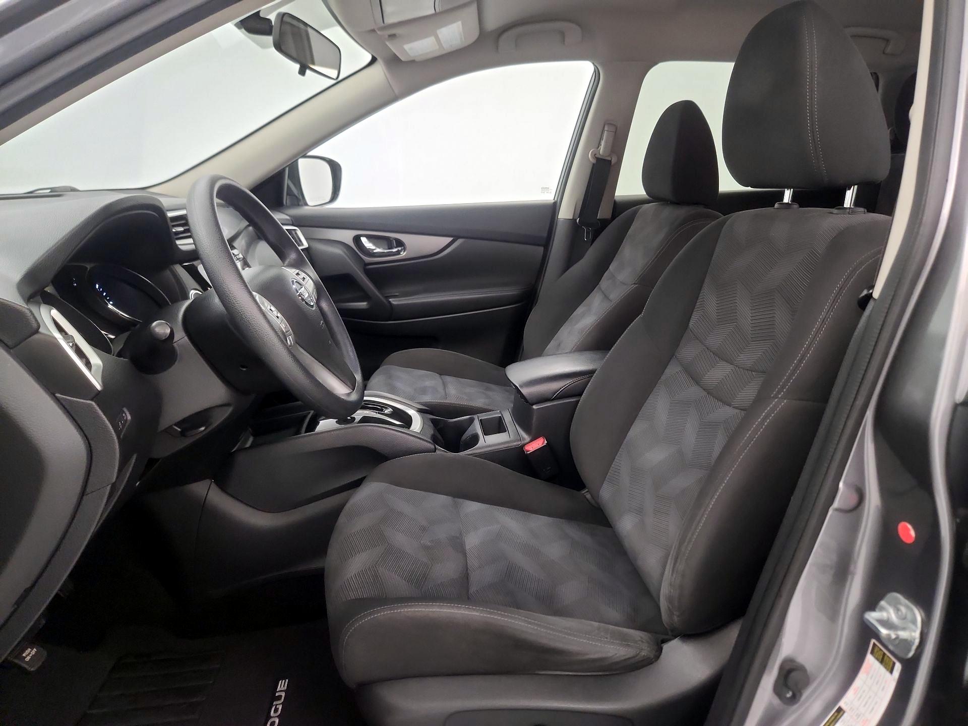 Thumbnail: 2016 Nissan Rogue - 11
