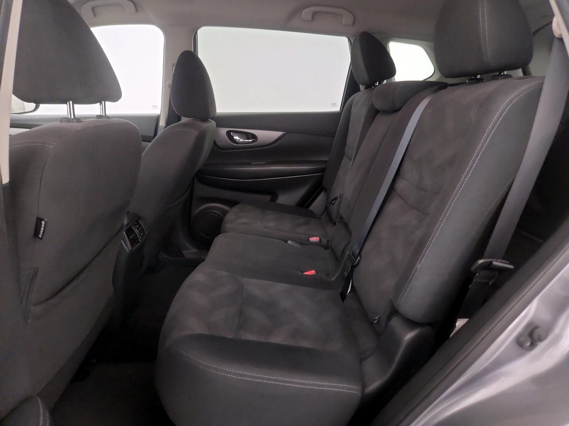 Thumbnail: 2016 Nissan Rogue - 19