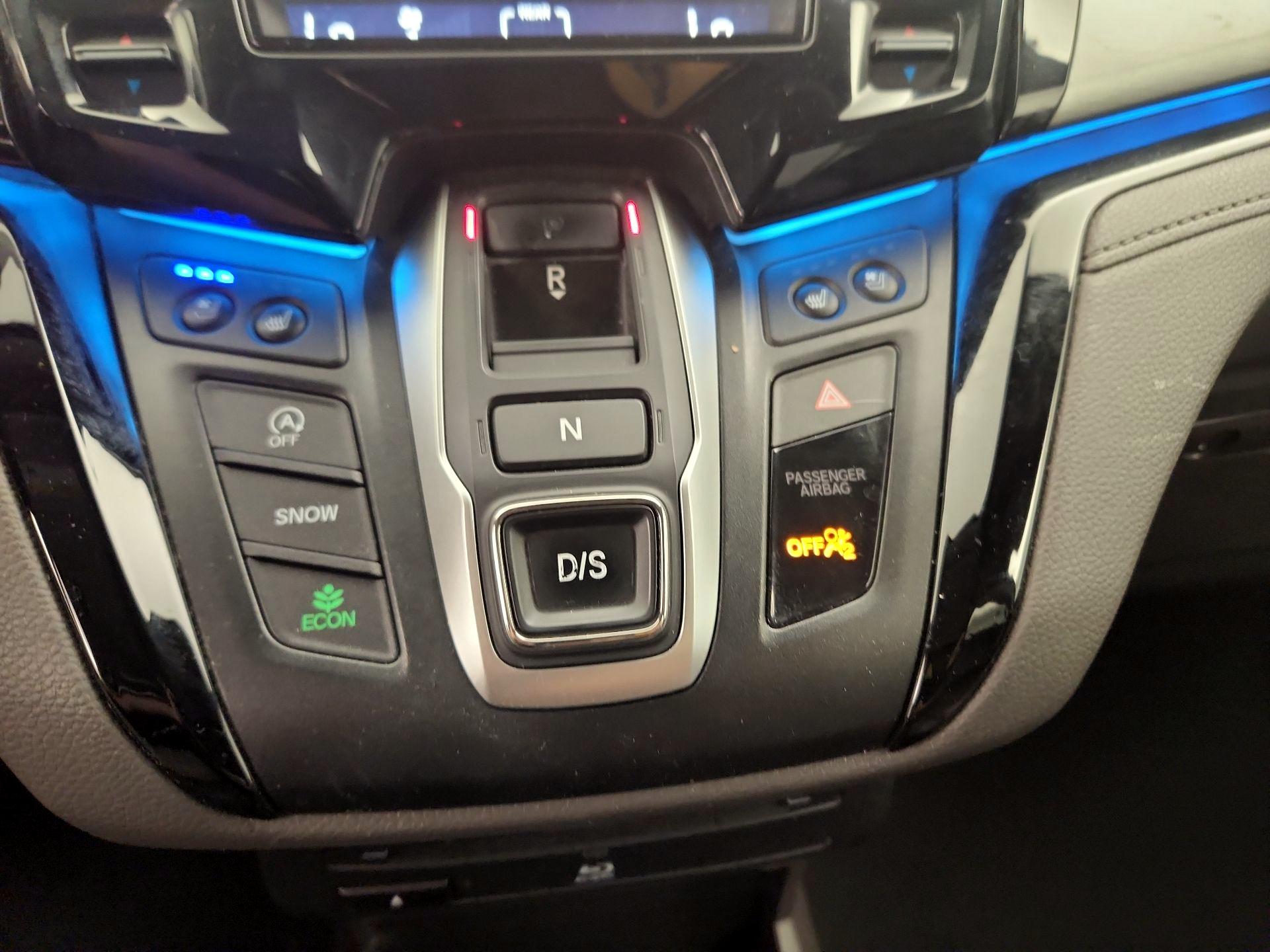 Thumbnail: 2019 Honda Odyssey - 18