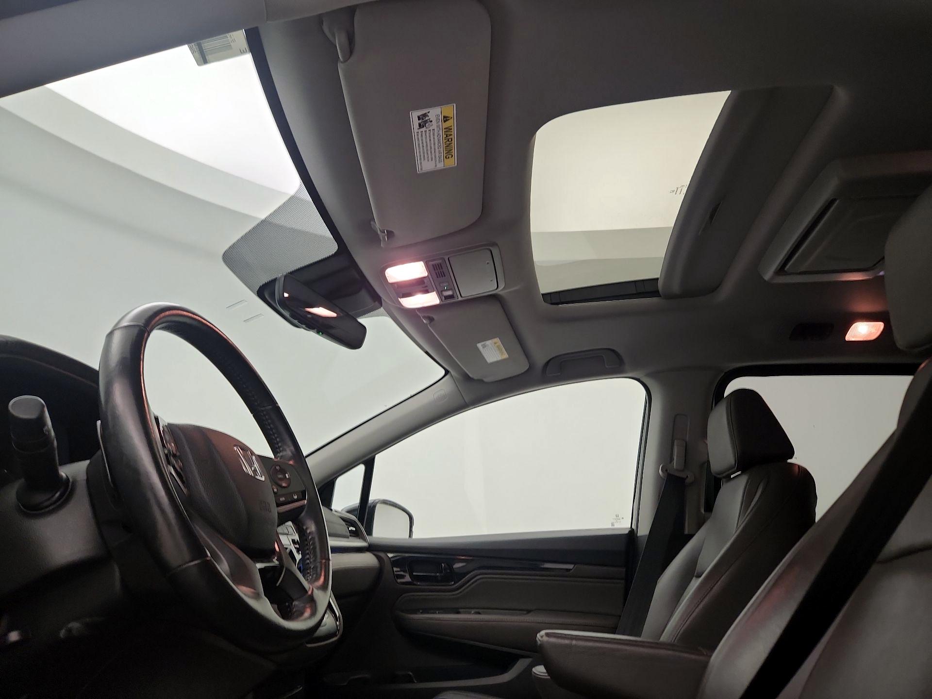 Thumbnail: 2019 Honda Odyssey - 19