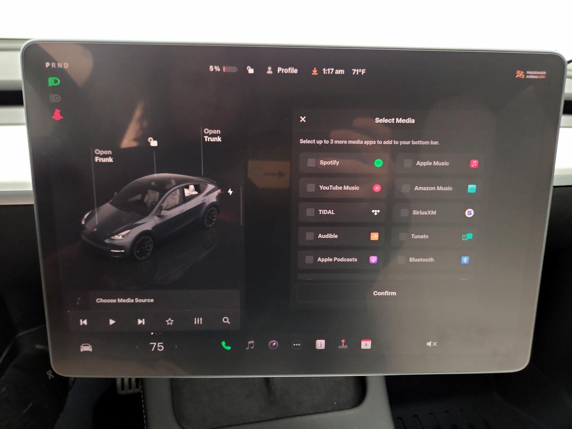 Thumbnail: 2022 Tesla Model Y - 15