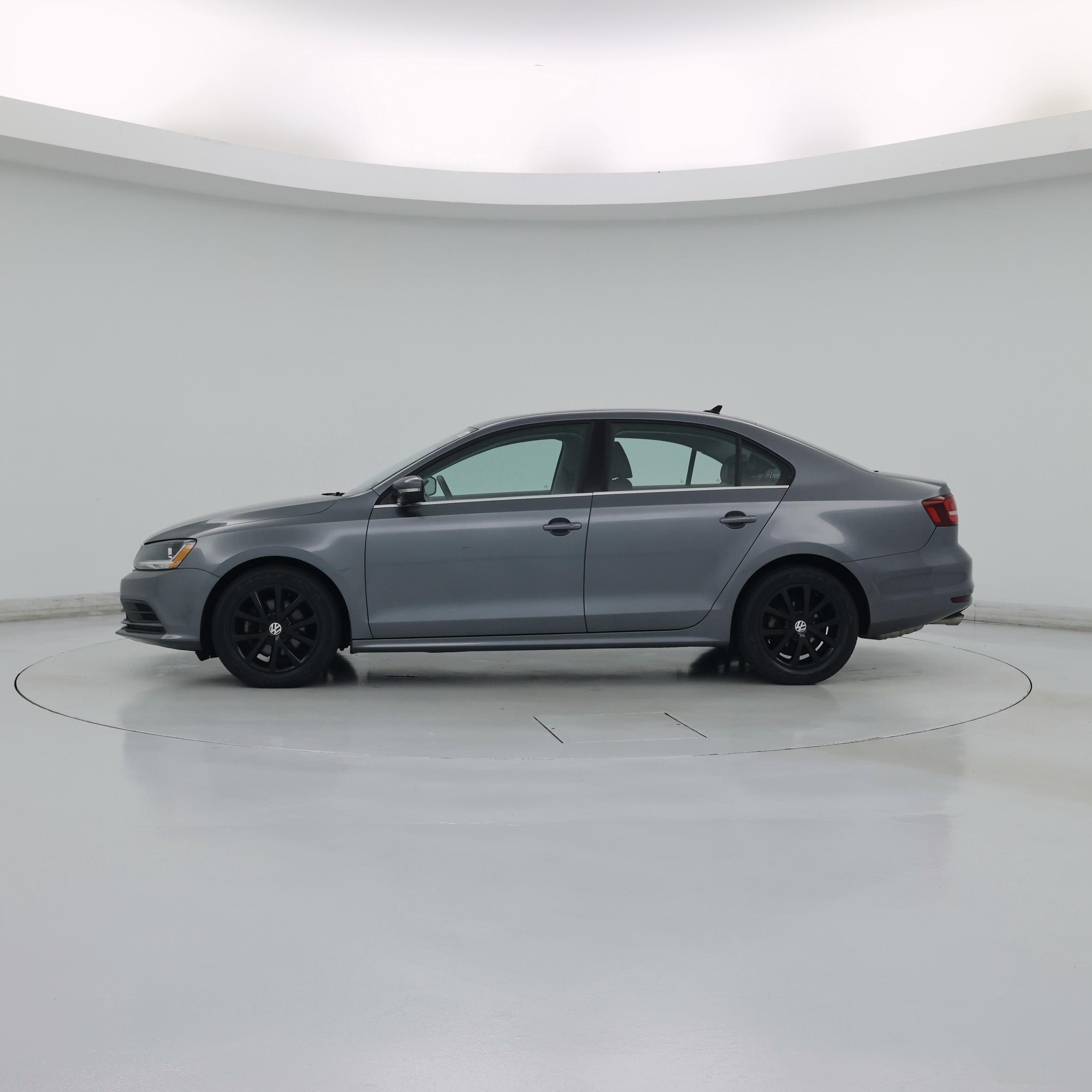 Thumbnail: 2017 Volkswagen Jetta - 3