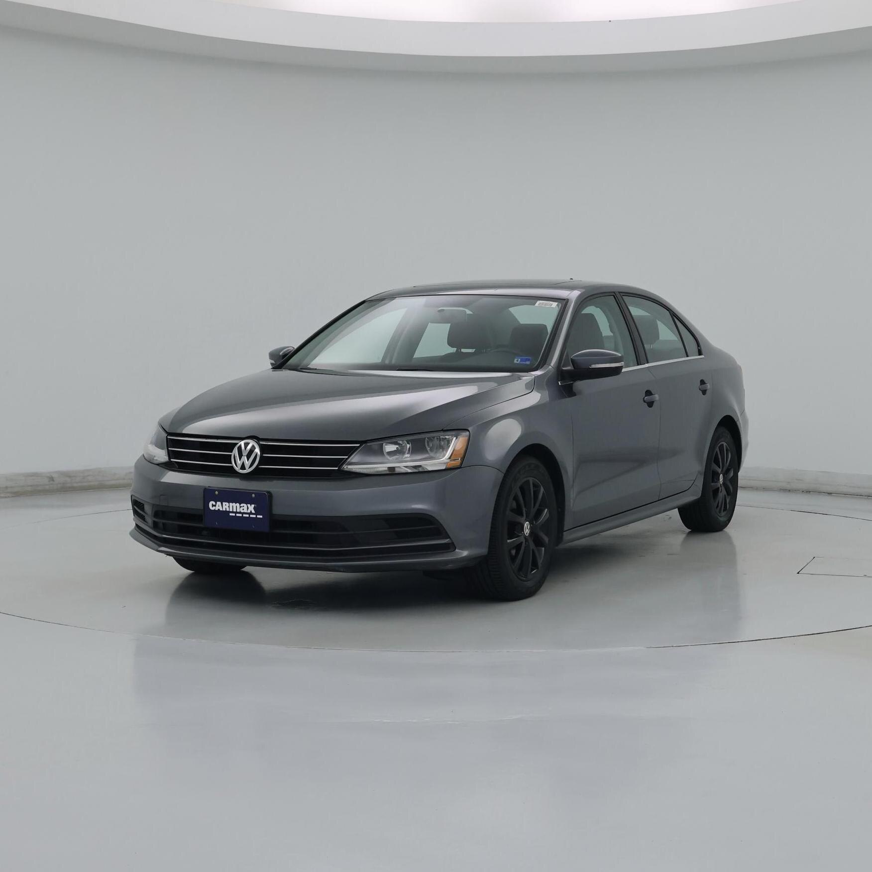 Thumbnail: 2017 Volkswagen Jetta - 4