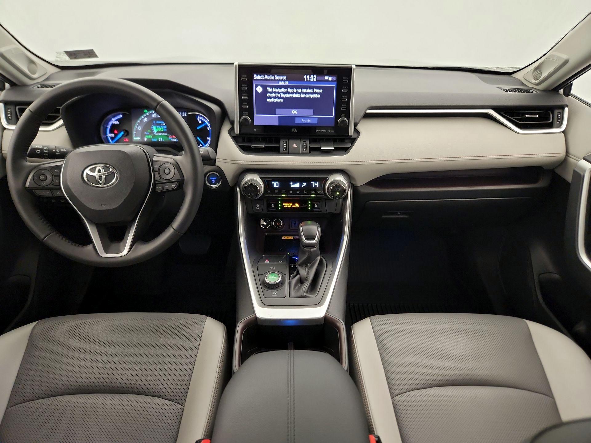 Thumbnail: 2022 Toyota RAV4 - 9