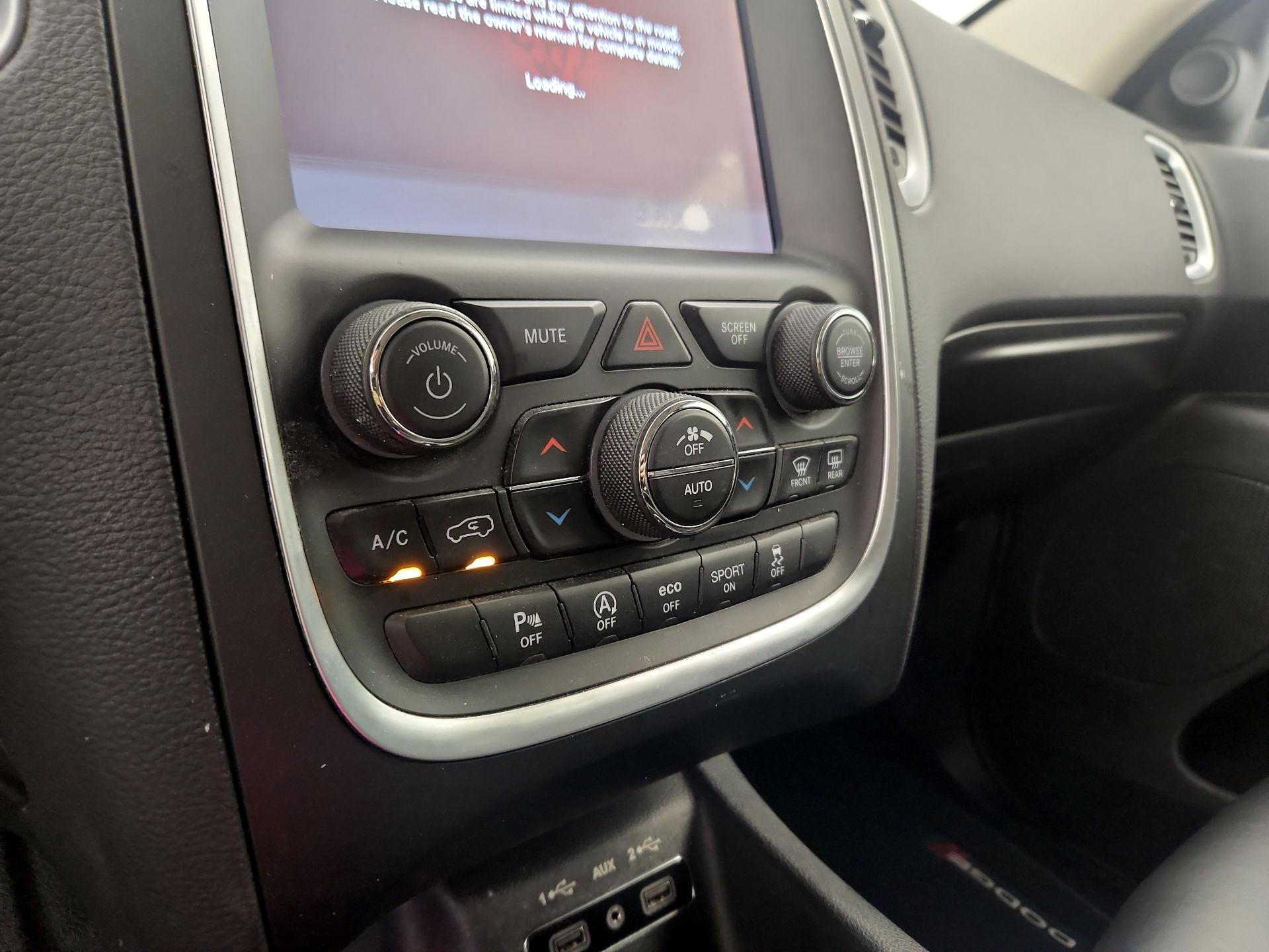 Thumbnail: 2019 Dodge Durango - 17