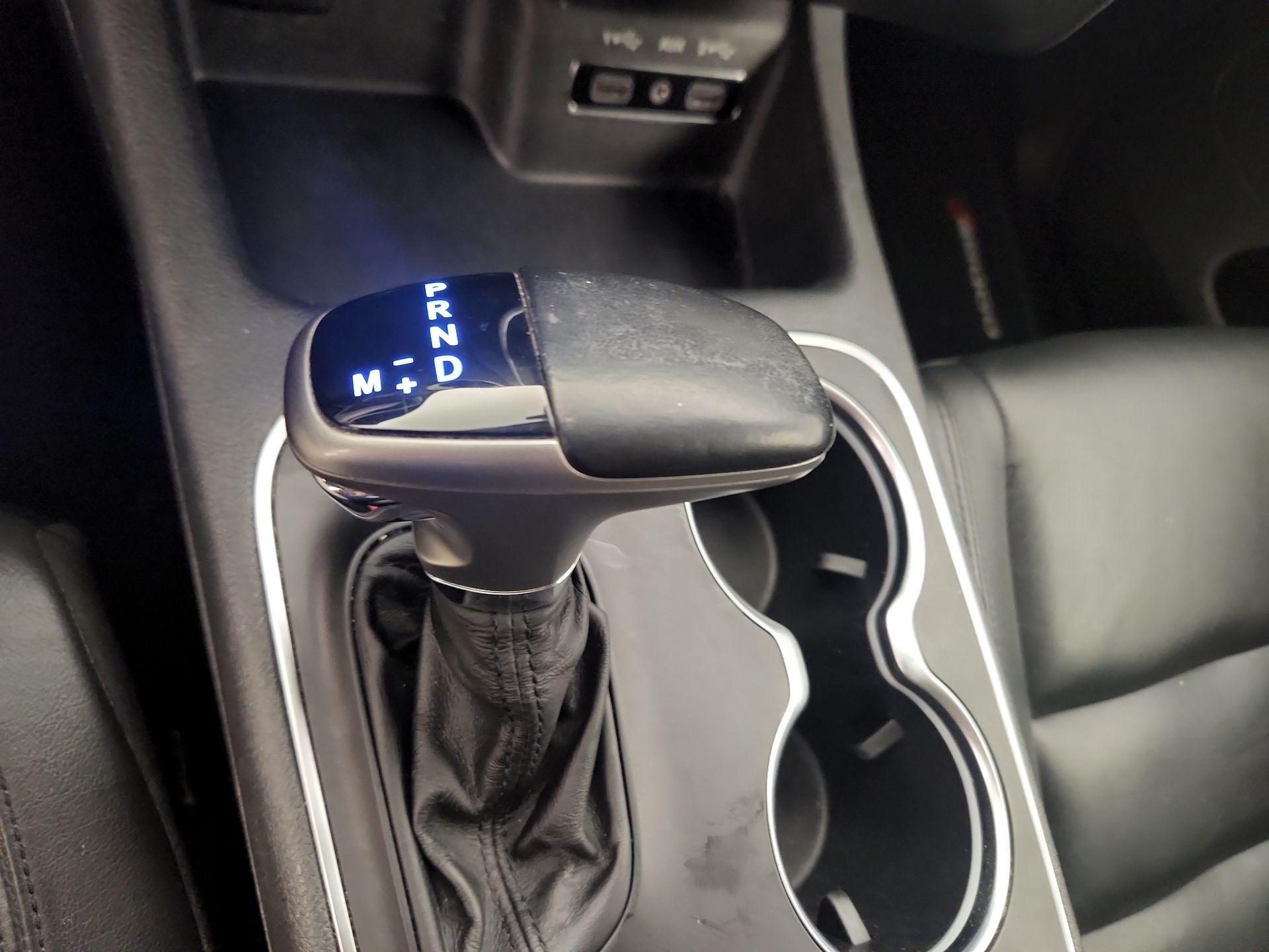 Thumbnail: 2019 Dodge Durango - 18