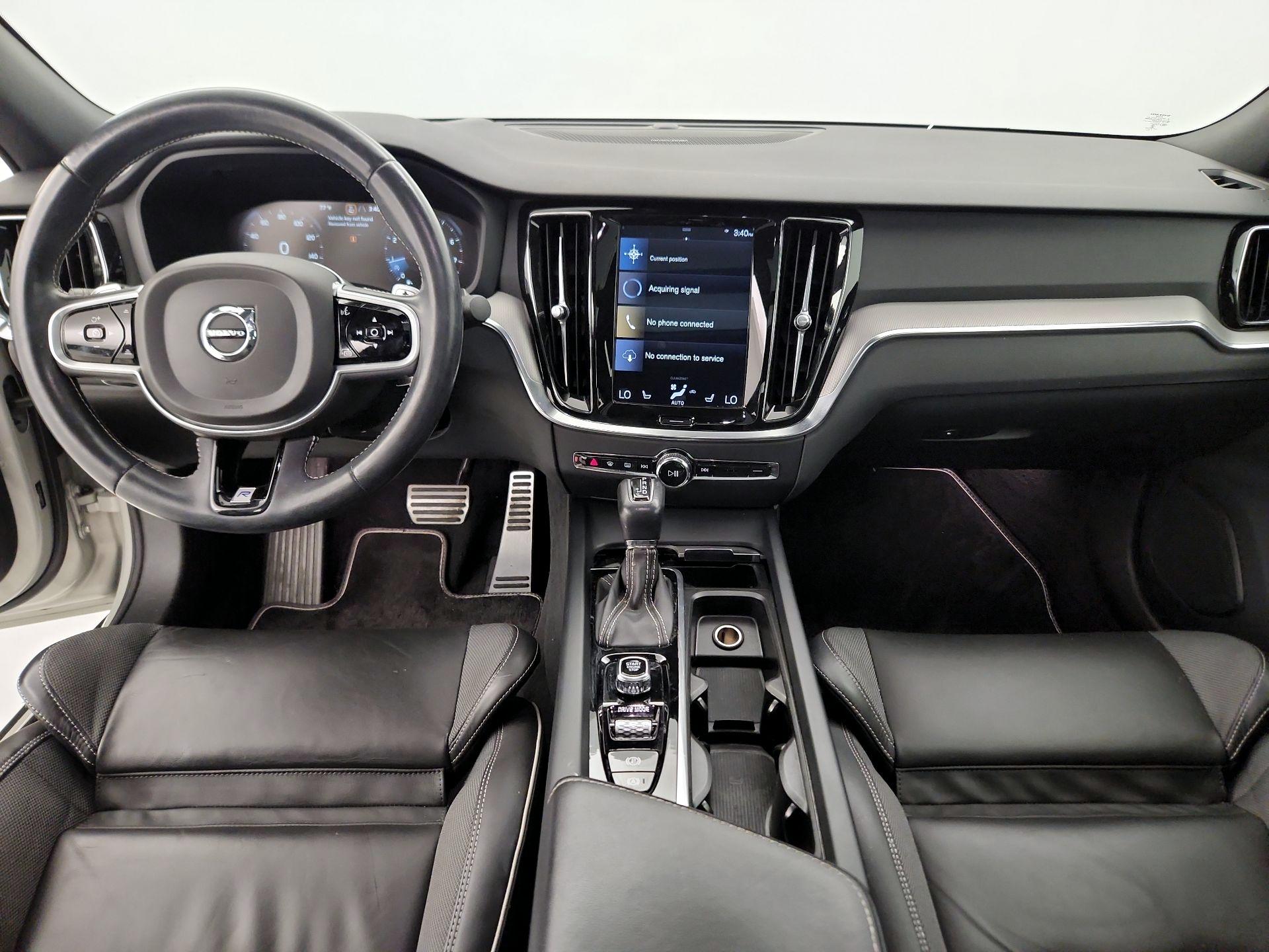 Thumbnail: 2019 Volvo S60 - 9