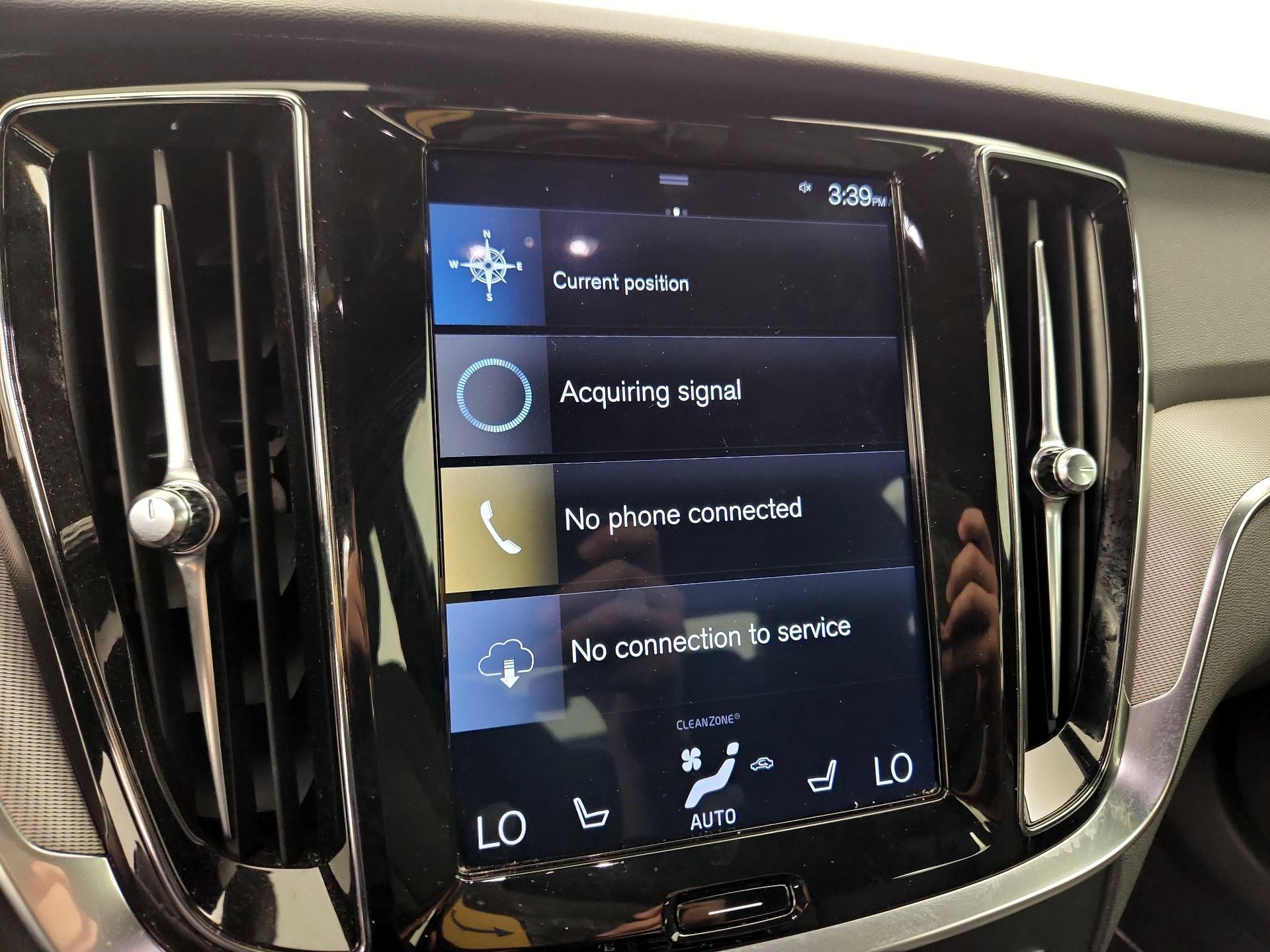 Thumbnail: 2019 Volvo S60 - 15