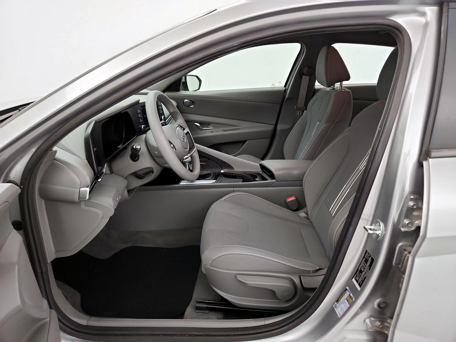 Thumbnail: 2023 Hyundai Elantra - 11