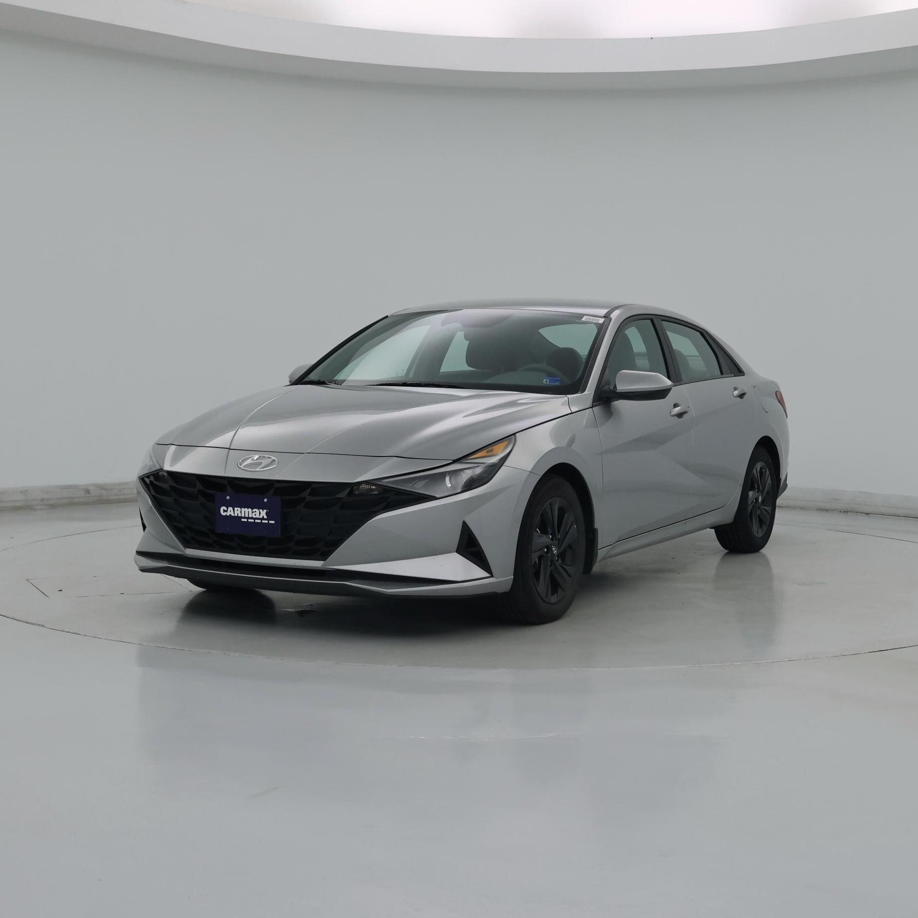 Thumbnail: 2023 Hyundai Elantra - 4